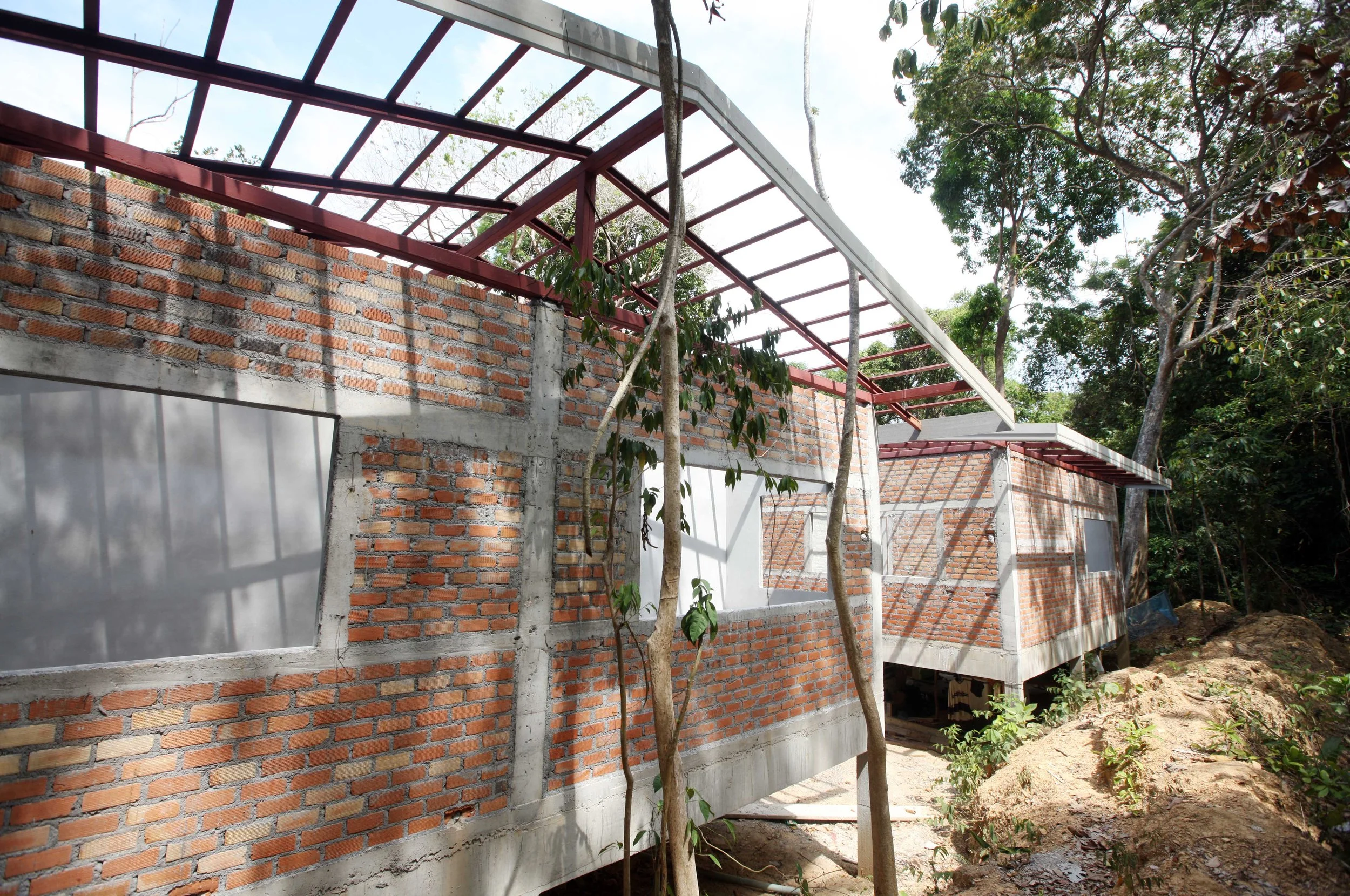 2015 Koh Lanta Songkran with friends from ISB (23).JPG