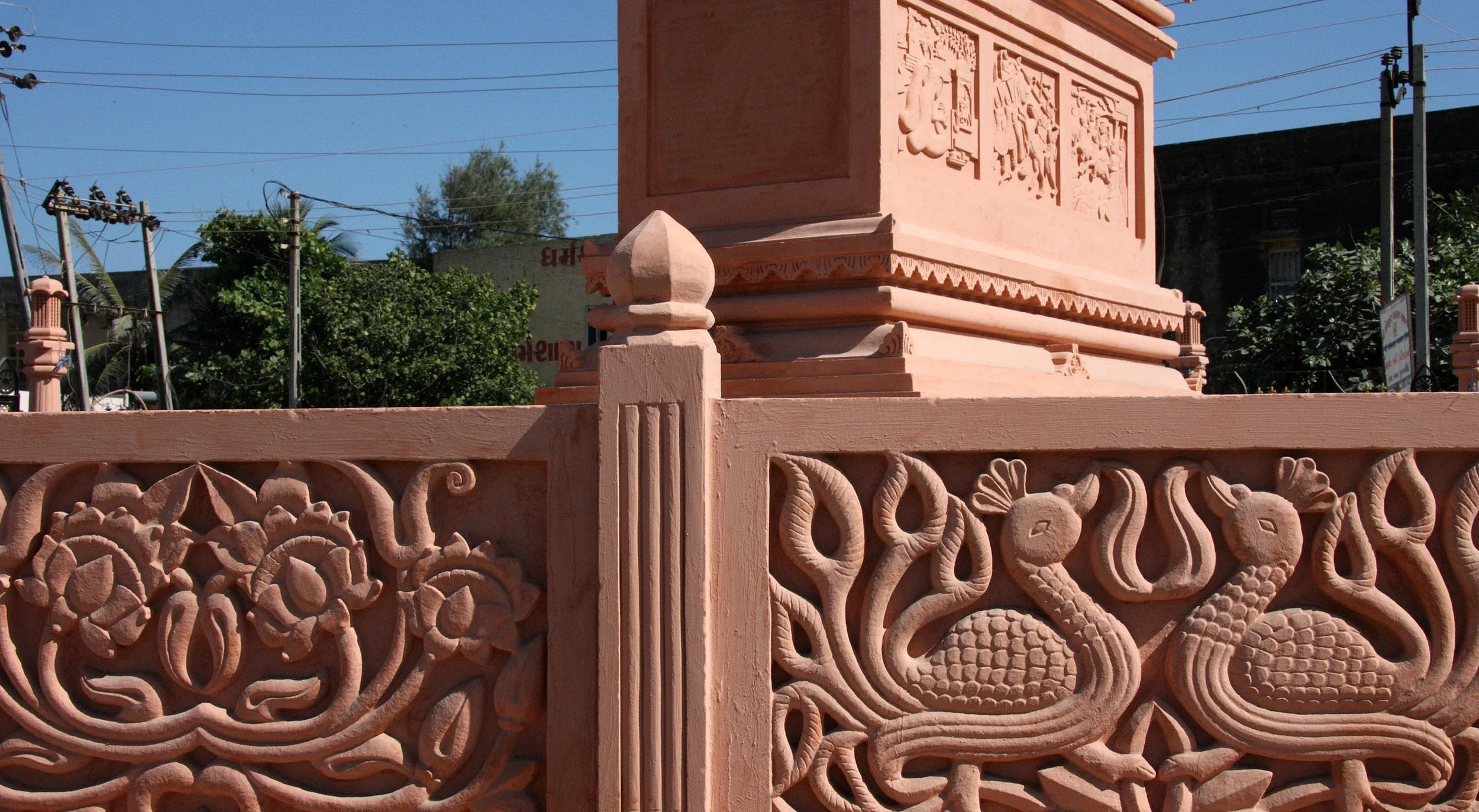 GUJARAT - SOMNATH TEMPLE AND TOWN - INDIA (1).JPG