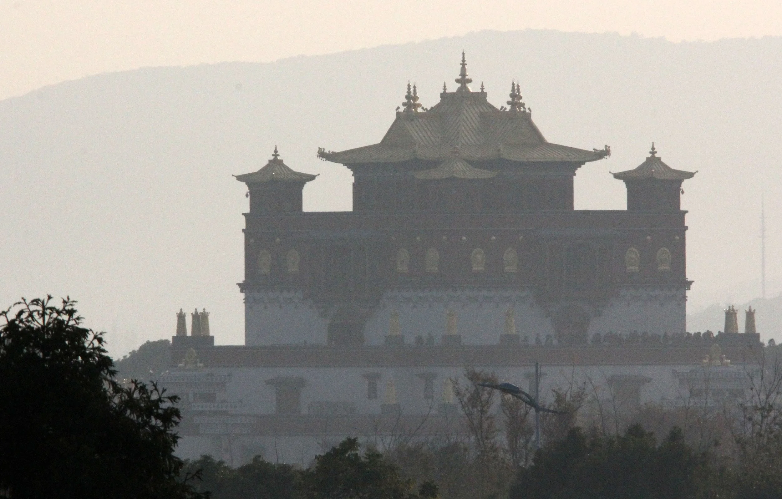 LING SHAN BUDDHIST TEMPLE COMPLEX - WUXI CHINA (1).JPG