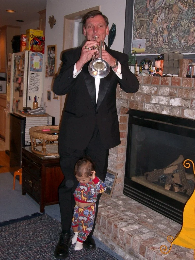 2003-10-25 PAPA IN TUX (8).JPG