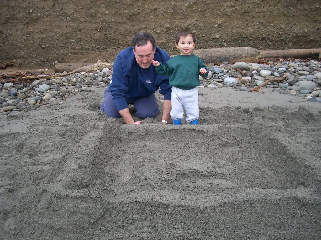 2004-1-18 LAKE FARM DAY ON THE BEACH (19).JPG