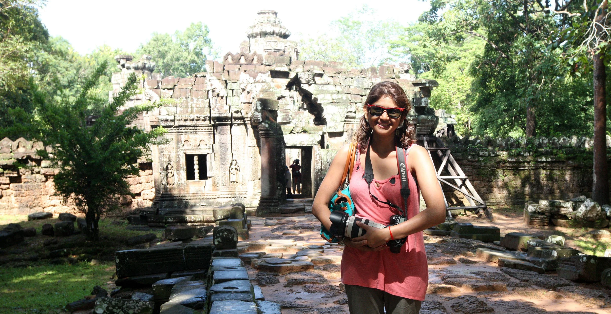 TA SOM TEMPLE CAMBODIA - JULY 2010 (6).JPG