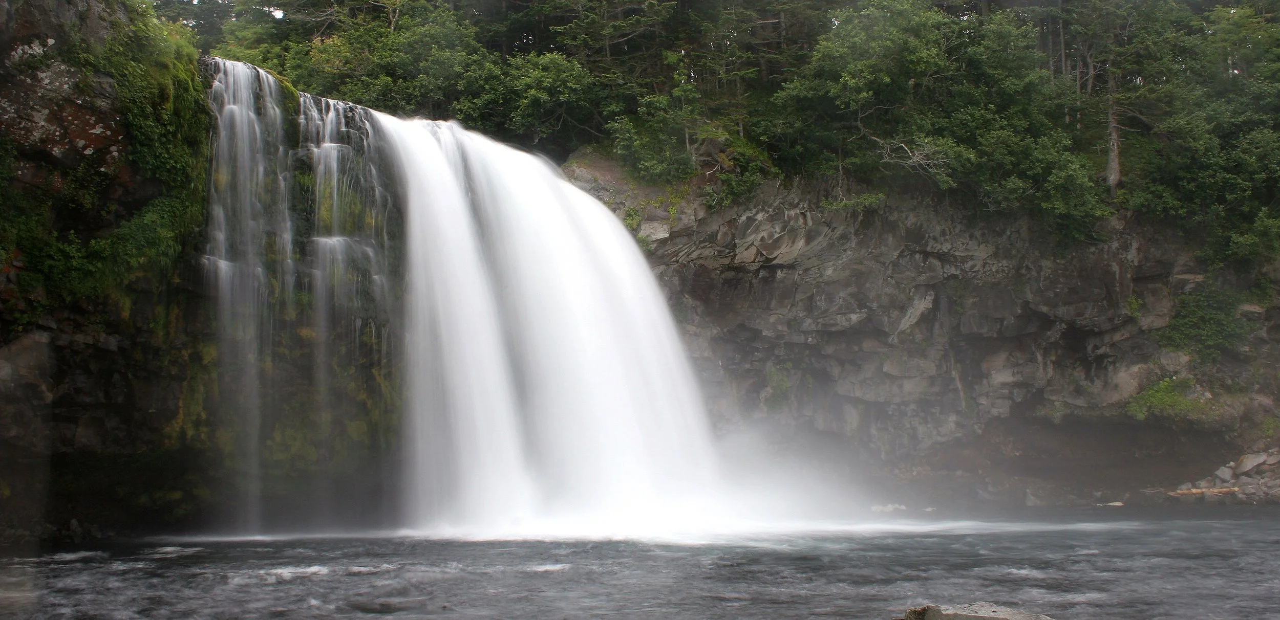 KURIL ISLANDS - VIEWS LANDSCAPES AND GEOLOGY (48).jpg