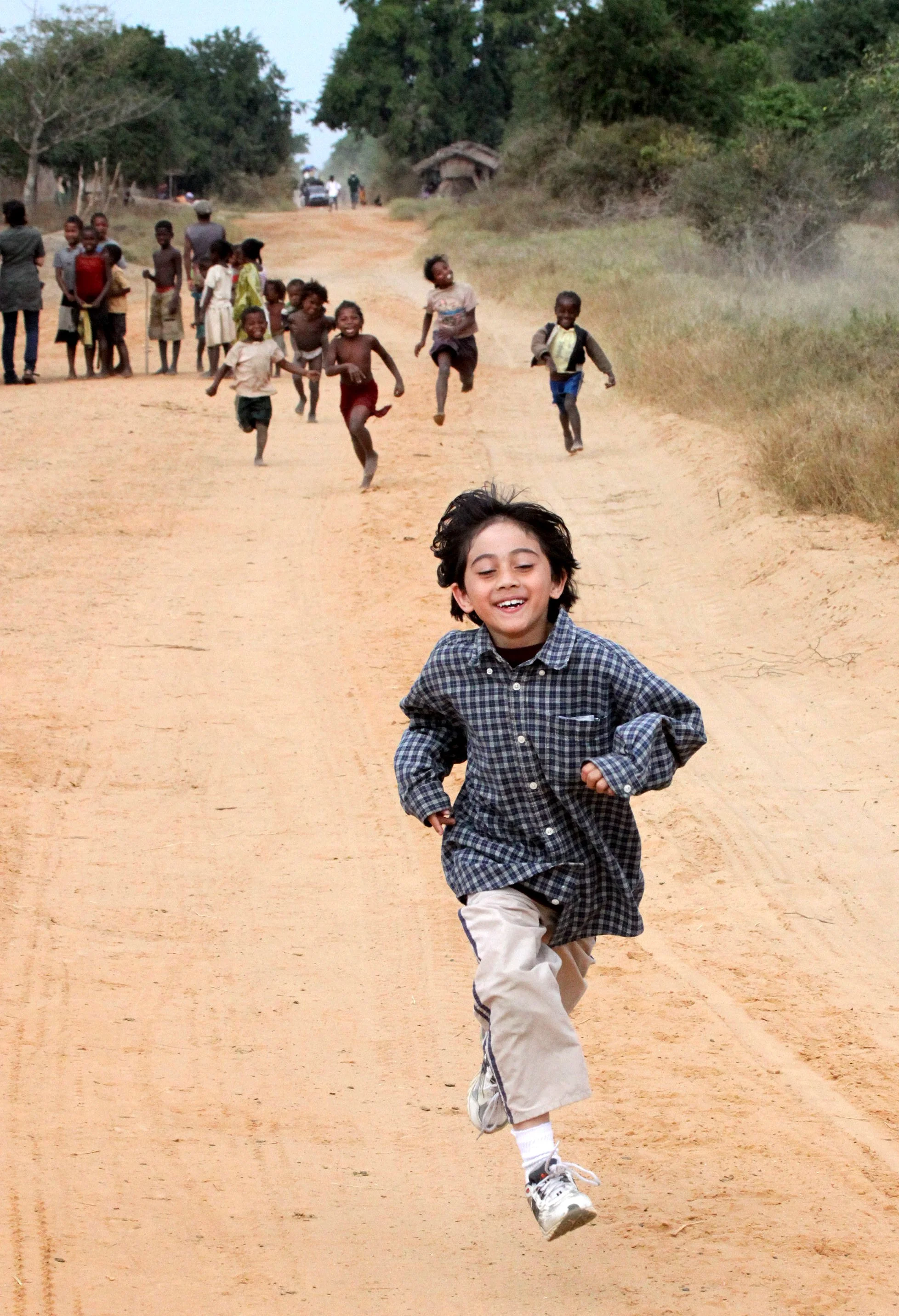 MORONDAVA MADAGASCAR - NEAR AVE DU BAOBABS.JPG
