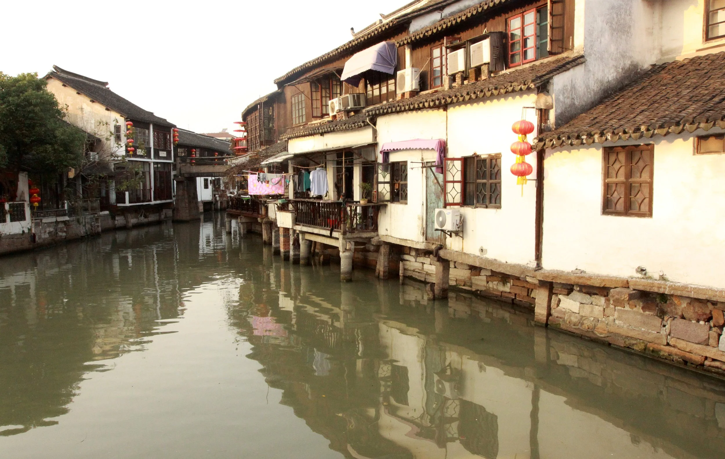 ZHUJIAJIAO WATER TOWN - NOVEMBER 20 2011 (151).JPG