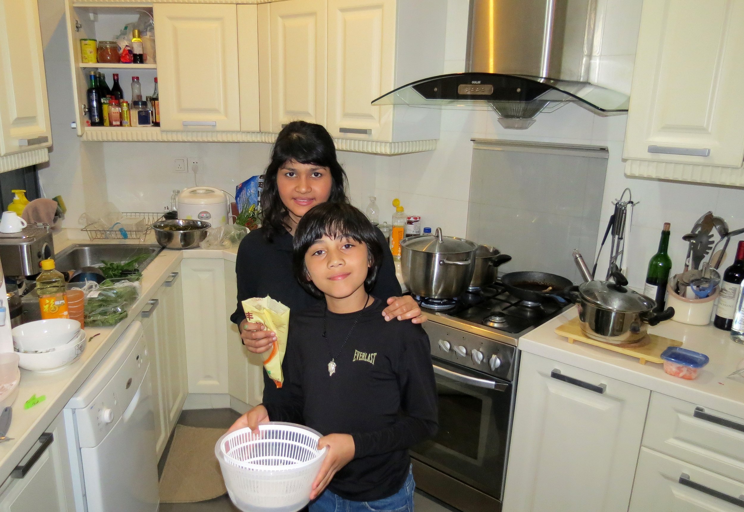 SHANGHAI - GOI CUON WITH RIVER AND RACHEL! (2).JPG