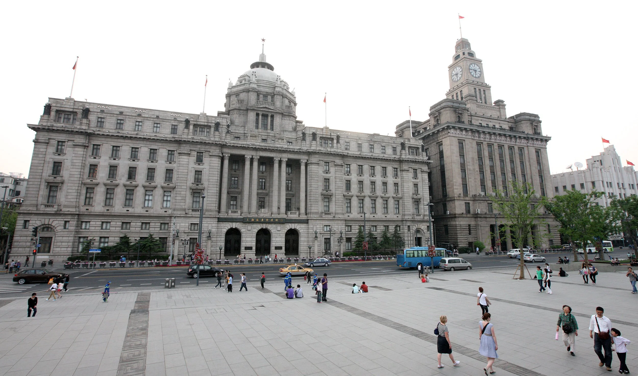 2011-4-29 NIGHT AT SHOOK AT 19 BUND SHANGHAI (73).JPG