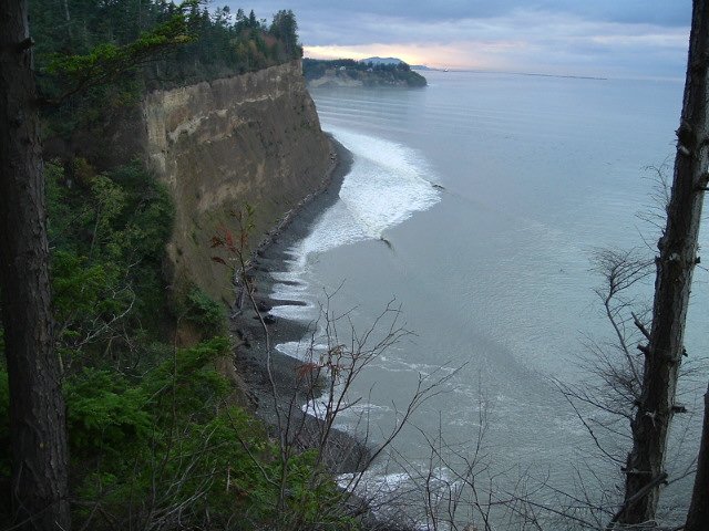 2004-10-8 LAKE FARM BLUFF VIEW.jpg