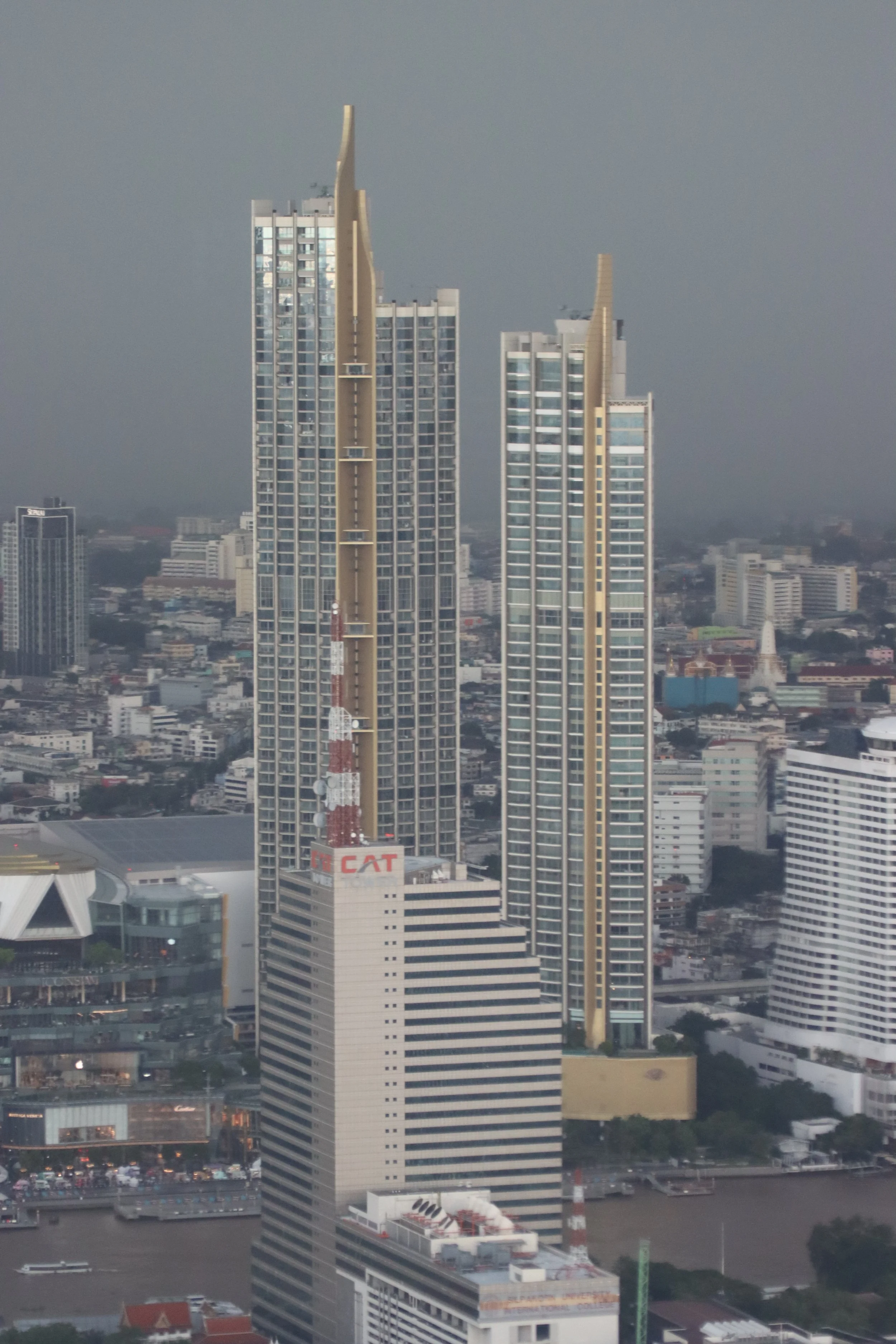 2022 - Bangkok as seen from Mahanakhon Building Viewing Deck (379).JPG