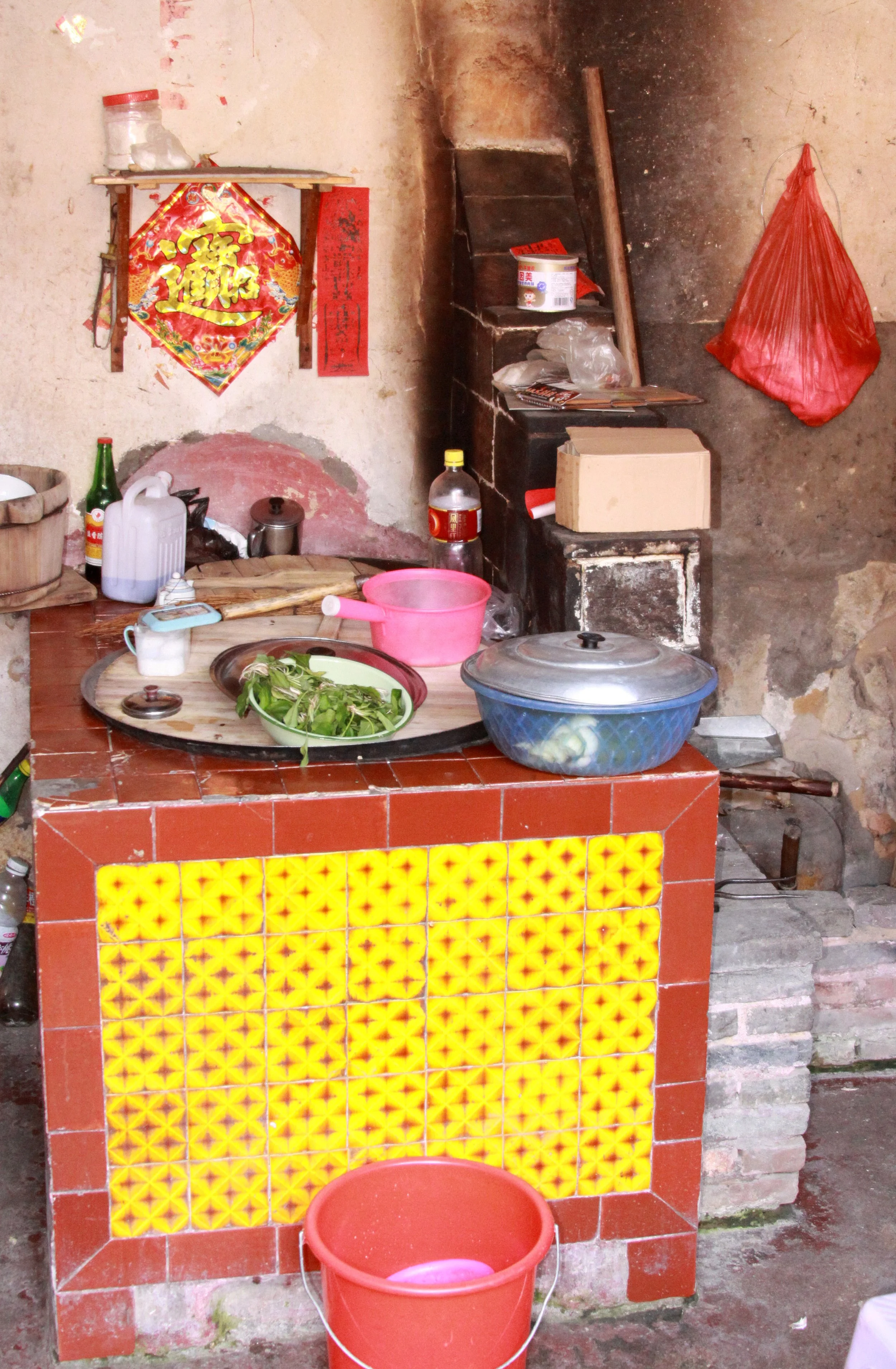 TIANLOUKENG HAKKA CLUSTER - FUJIAN CHINA (55).JPG