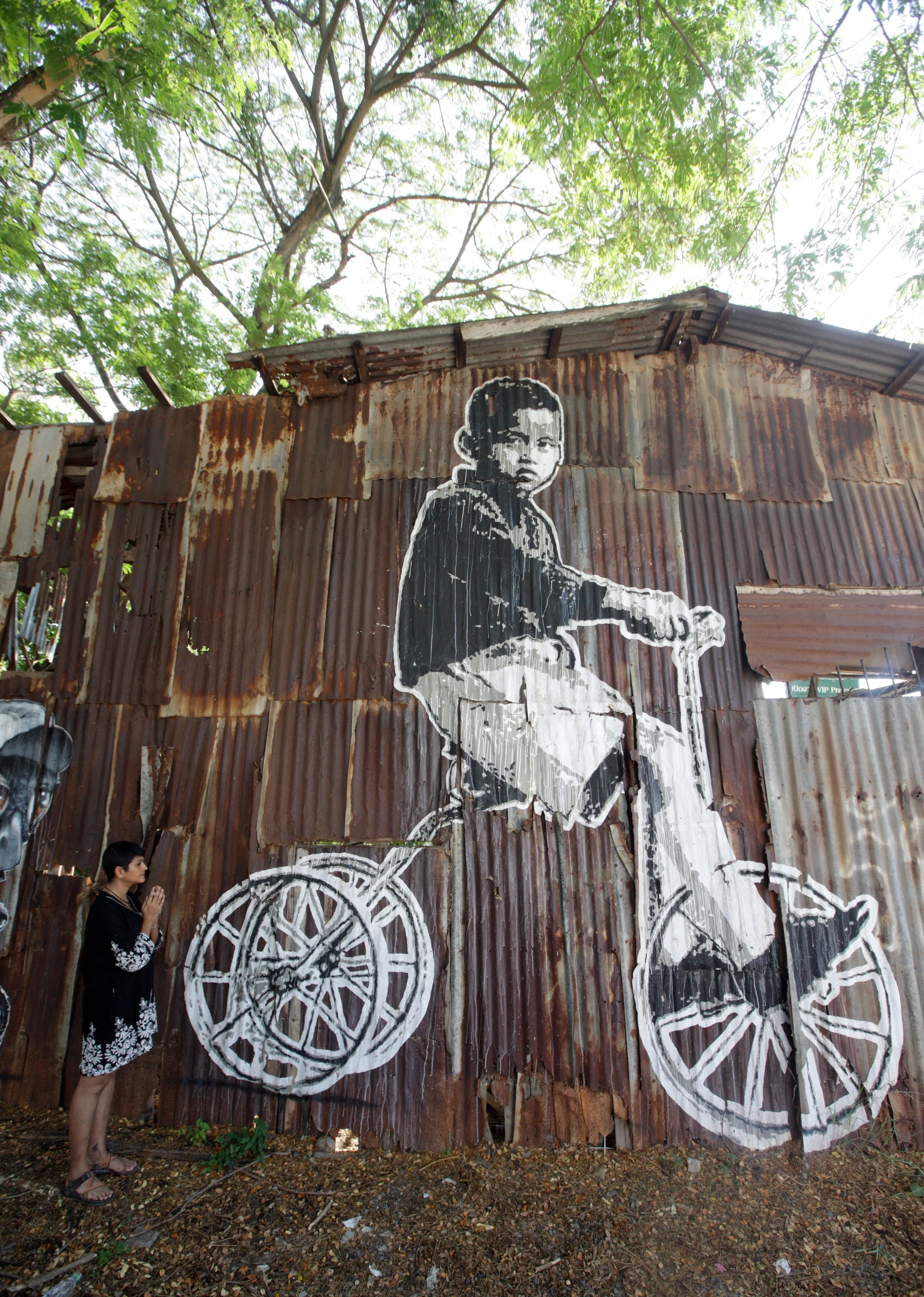 2017 Graffiti Tour in Bangkok (479).JPG