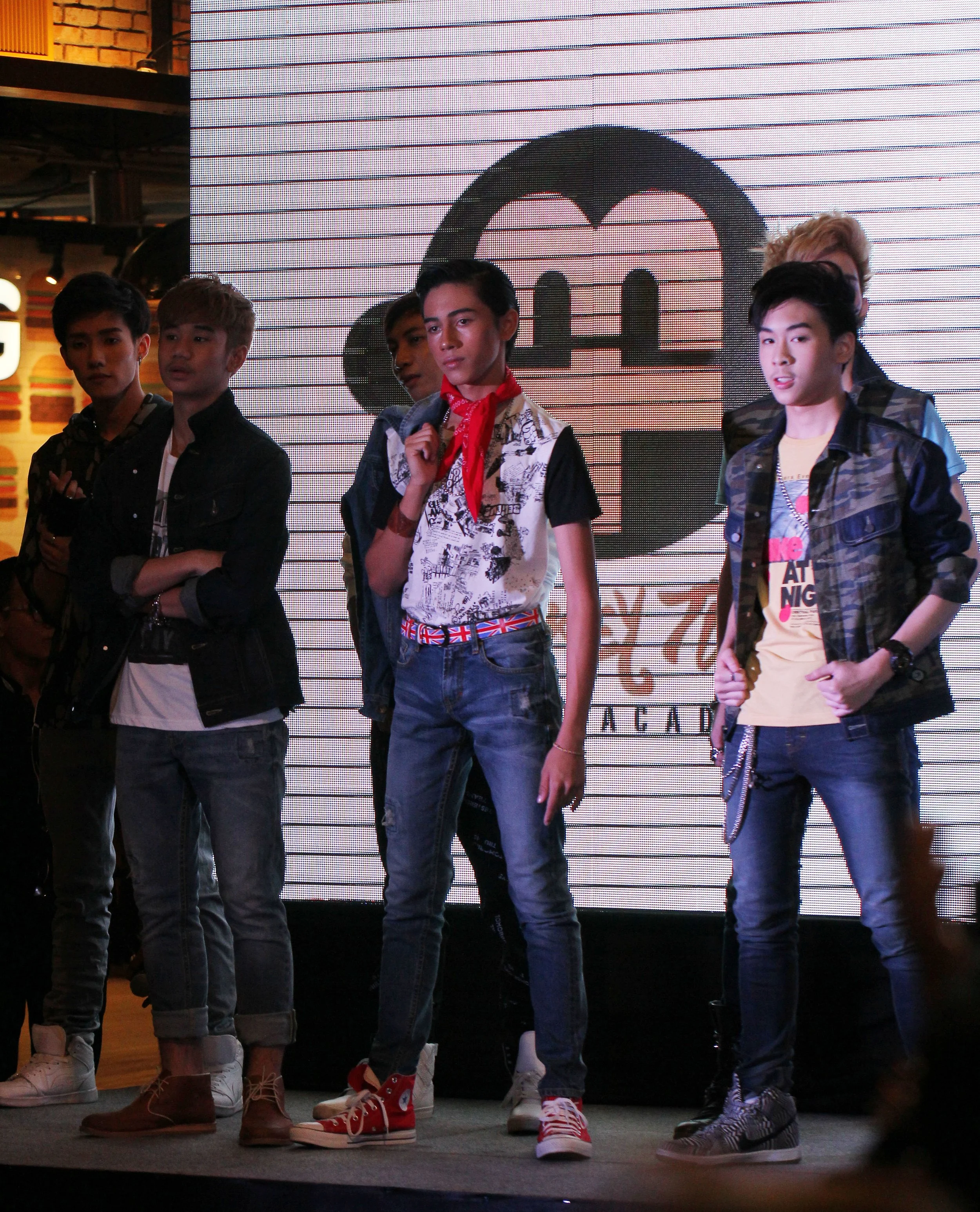 2016 Monkey Town Modeling Cokie in Bangkok (104).JPG