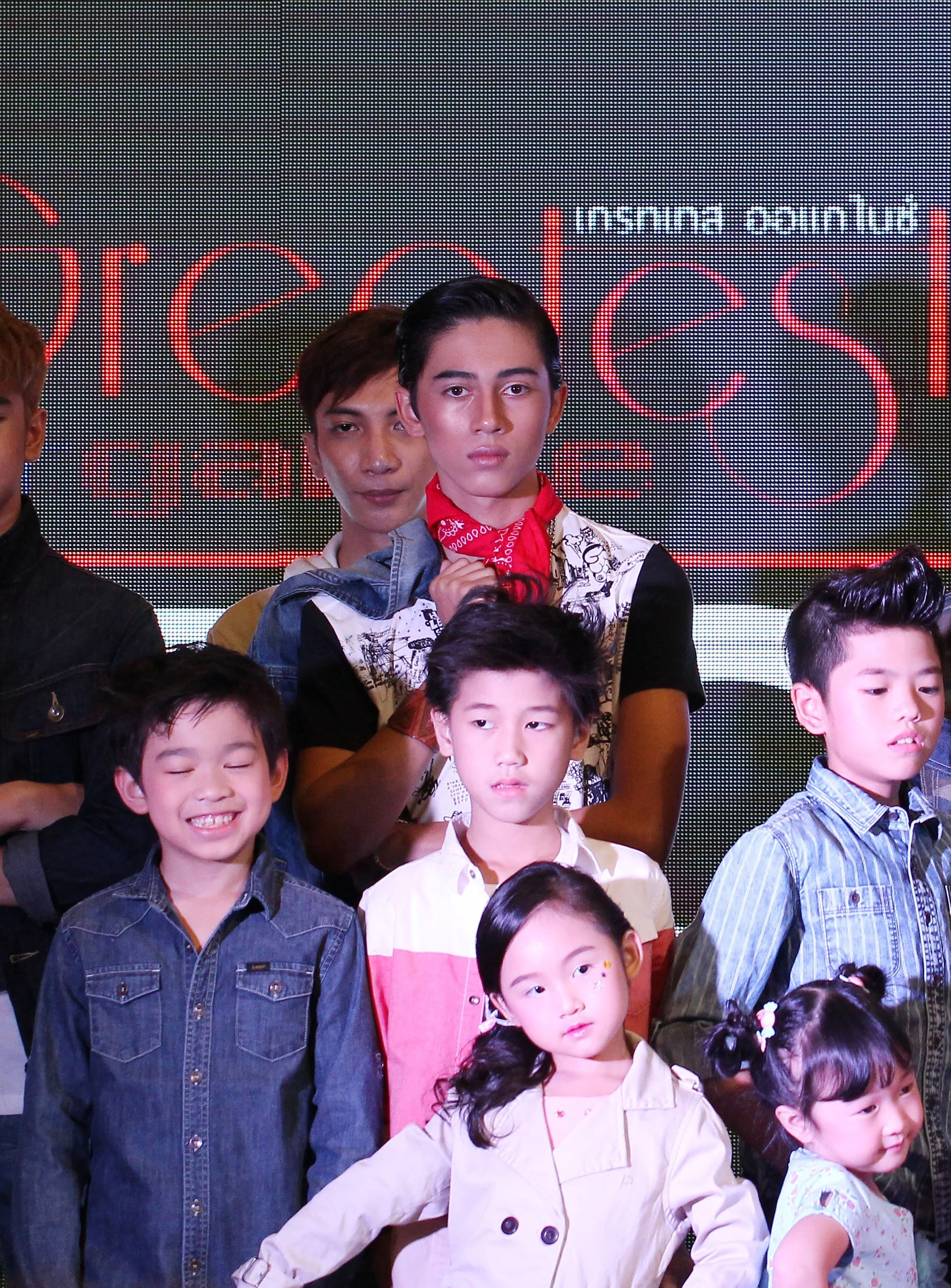 2016 Monkey Town Modeling Cokie in Bangkok (110).JPG