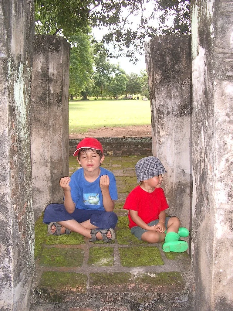 2004 Sukhothai with Sugishima Sensei (7).JPG