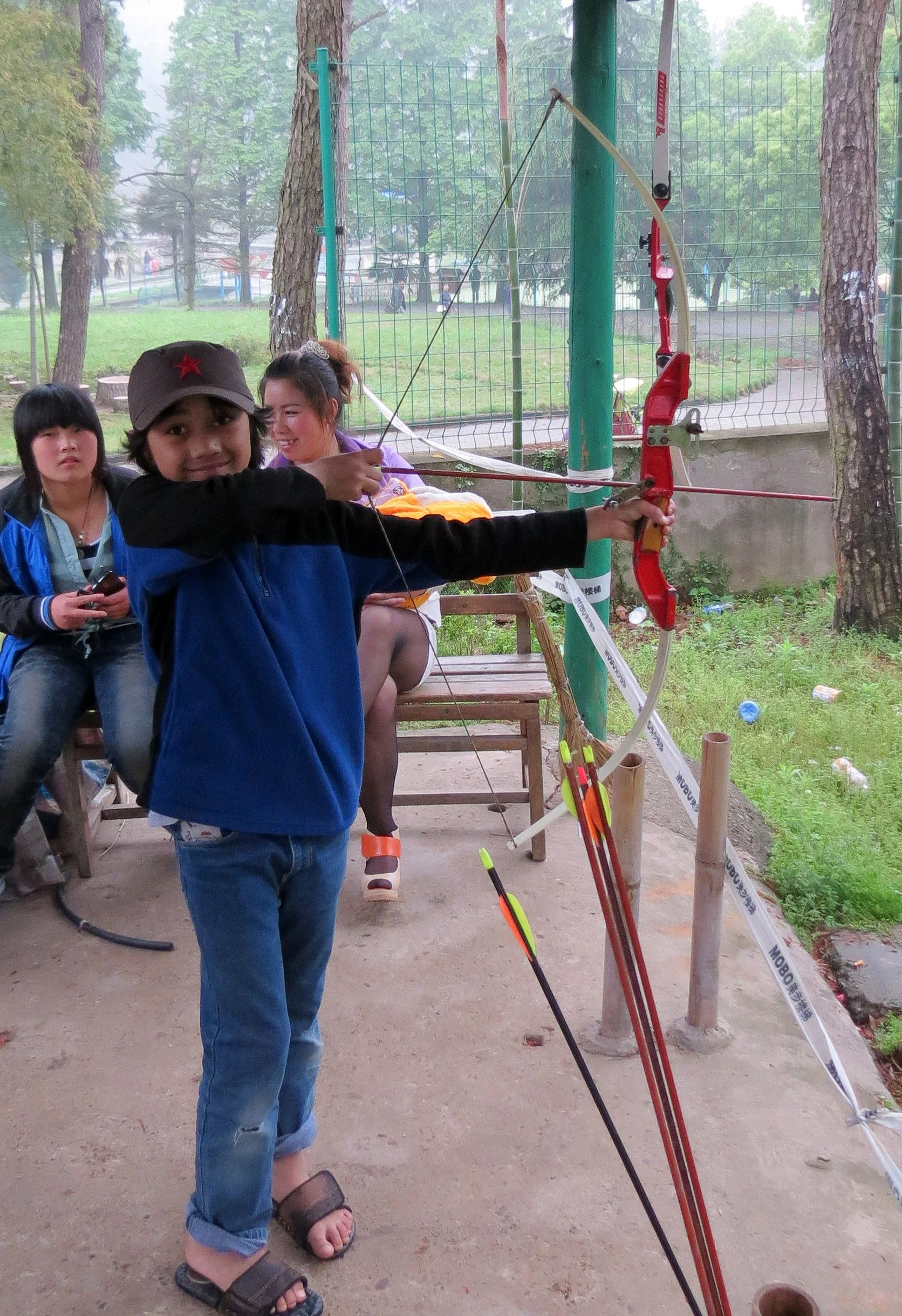 CHINESE ALLIGATOR BREEDING CENTER - XUANCHENG CHINA (12).JPG