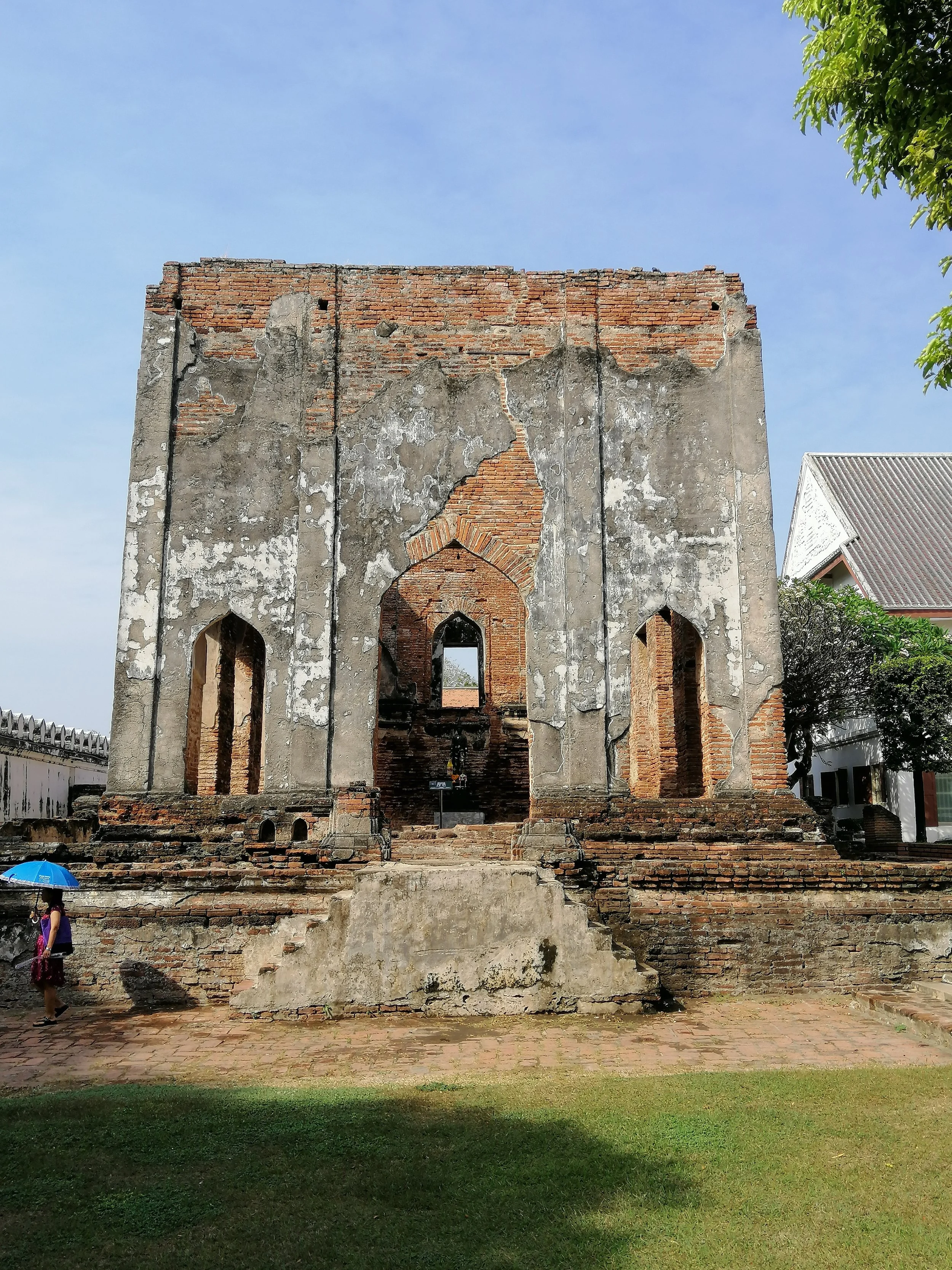 2020 Lopburi City and Temples with Cokie (19).jpg