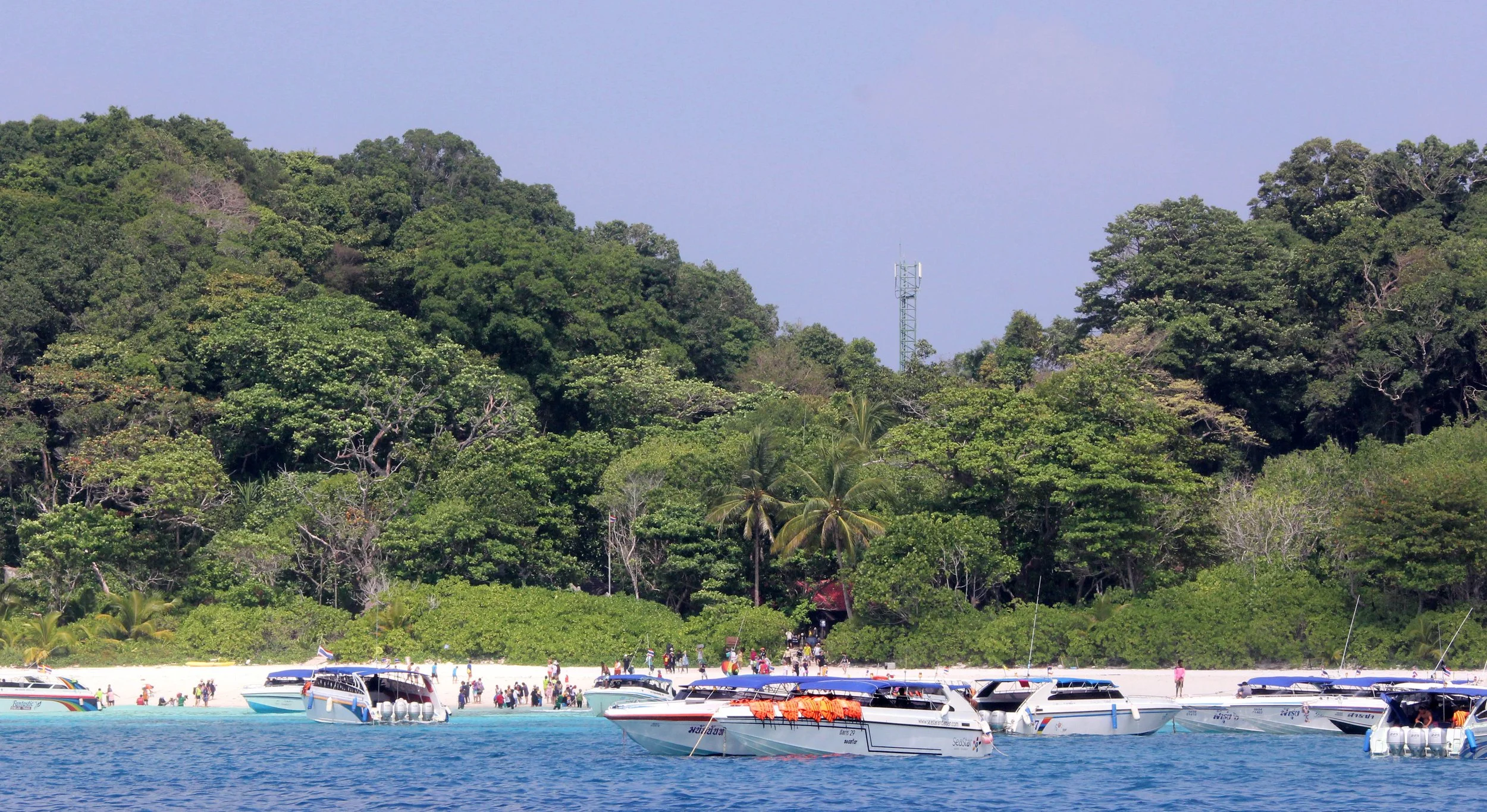 2014 Similans Trip with Family on The Junk (171).JPG