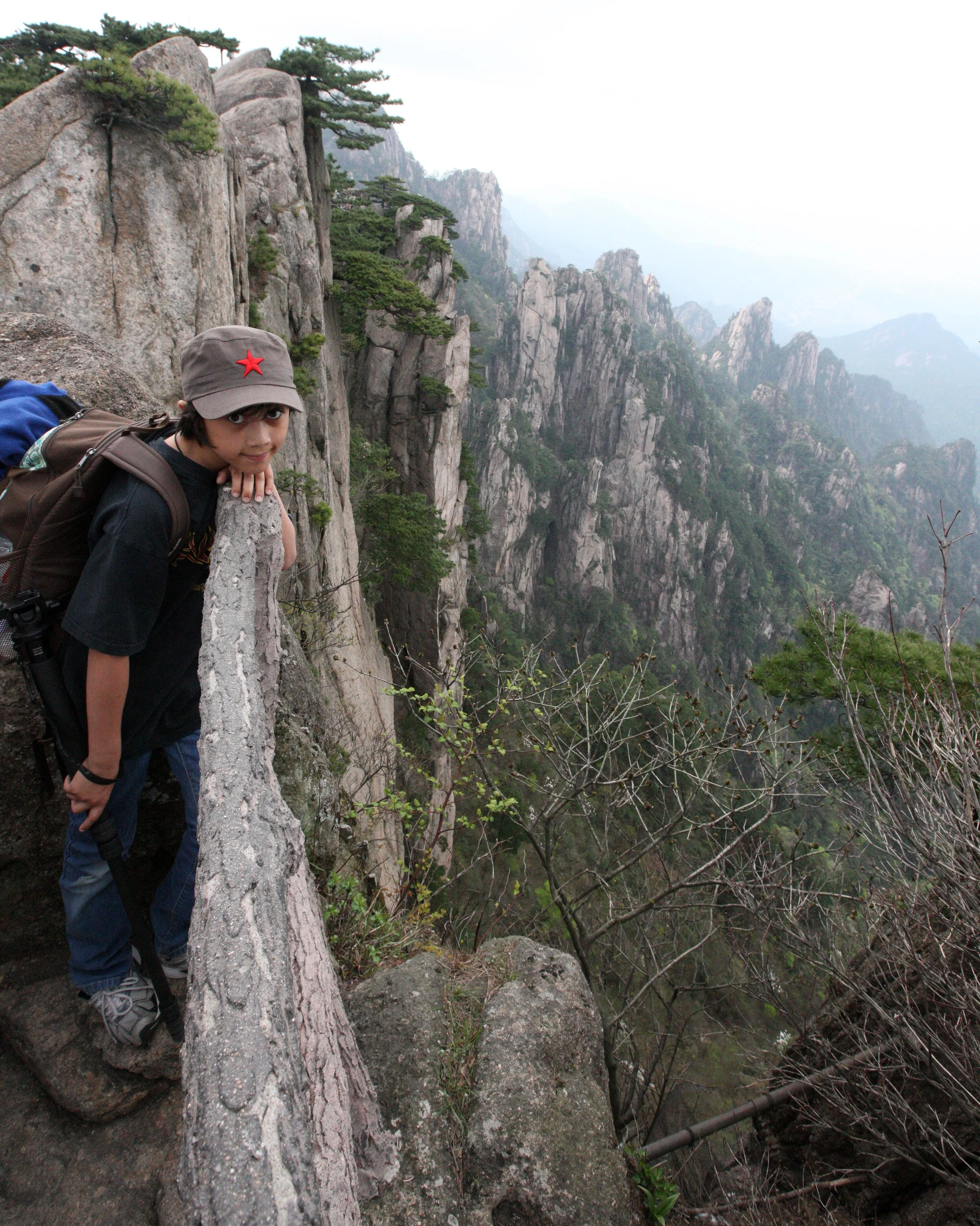 HUANGSHAN NATIONAL PARK ANHUI PROVINCE CHINA (75).JPG
