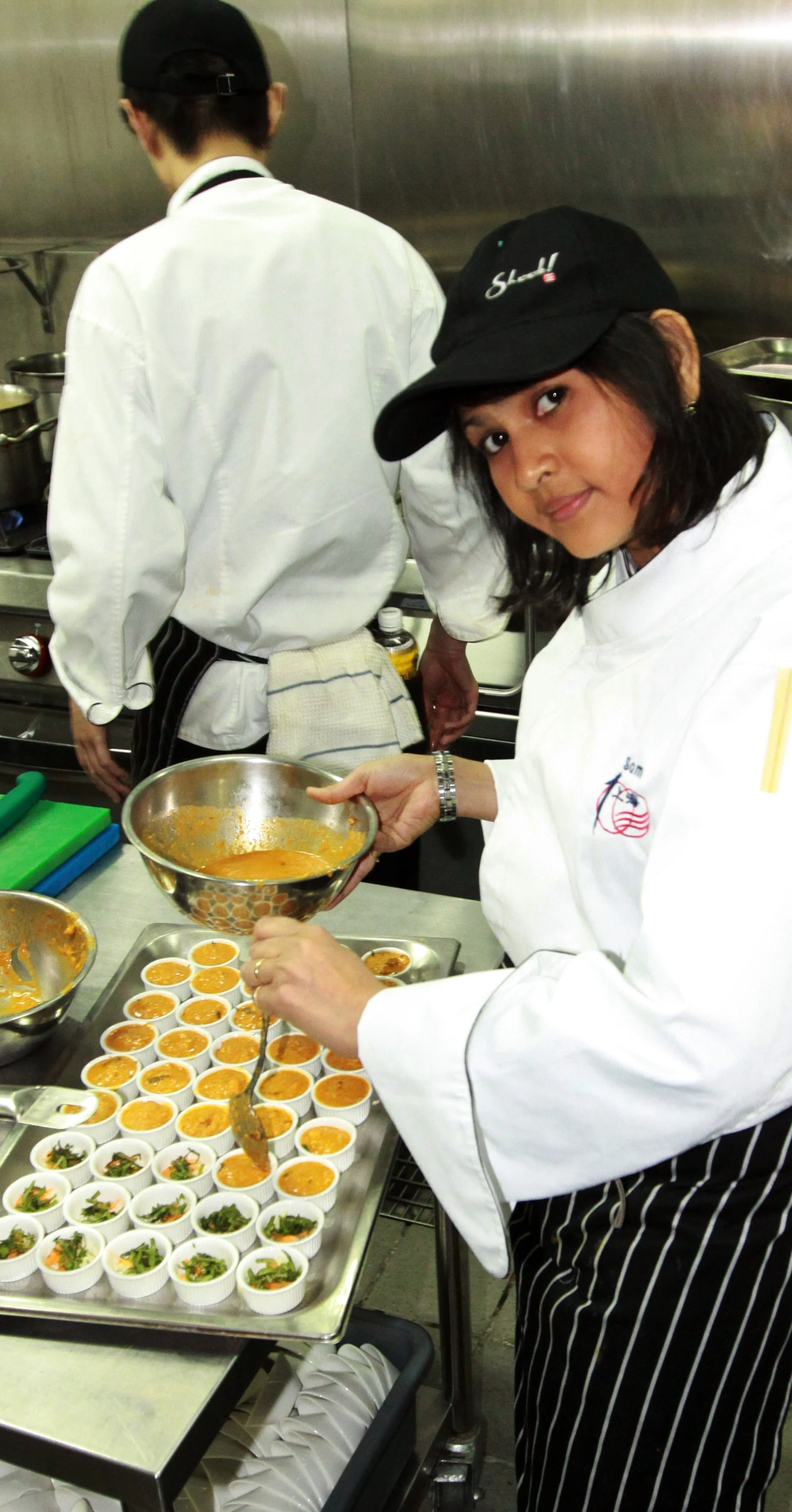 THAI CONSULATE DINNER AND BENEFIT (26).JPG