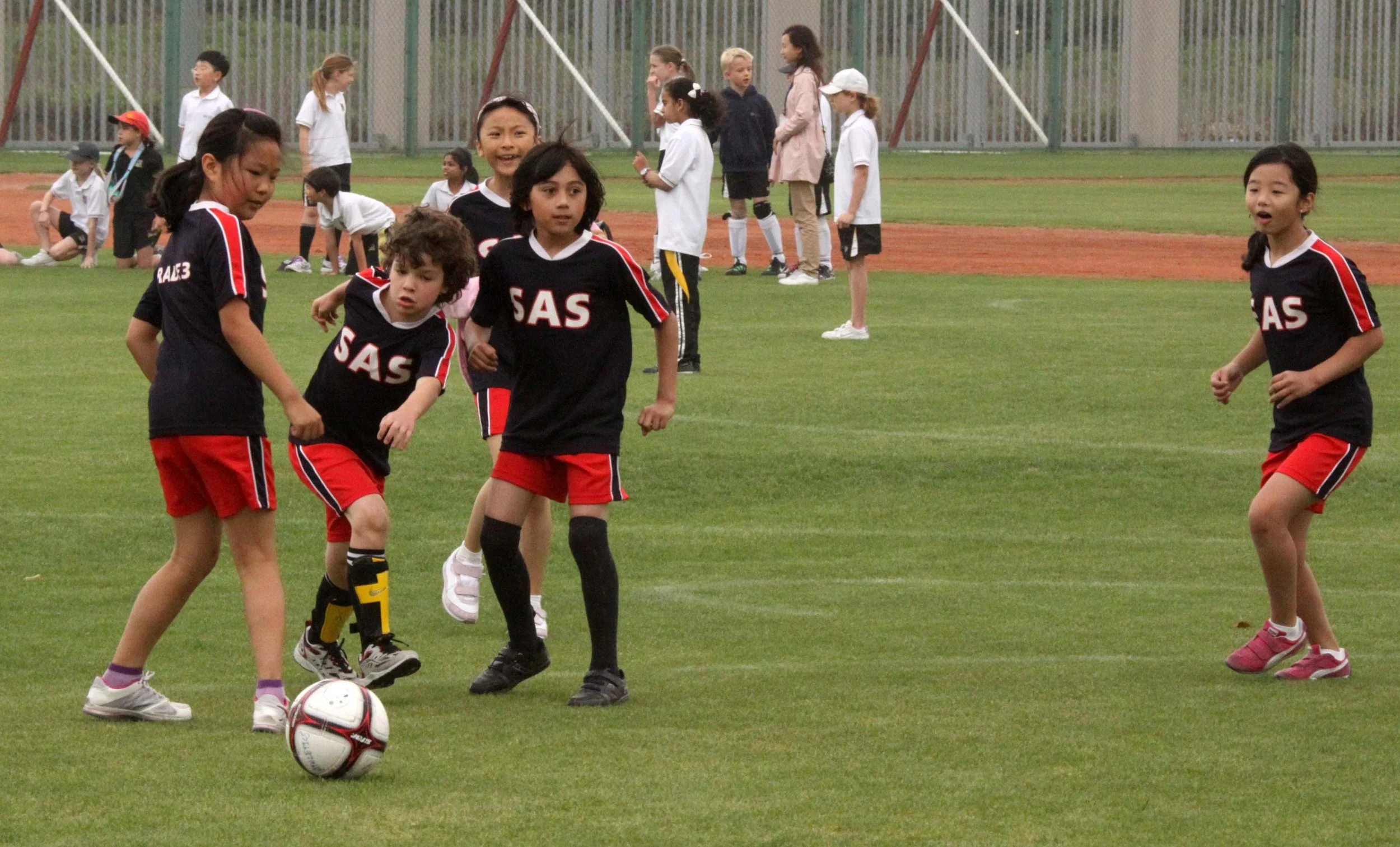 SAS THIRD GRADE SOCCER DAY (3).JPG