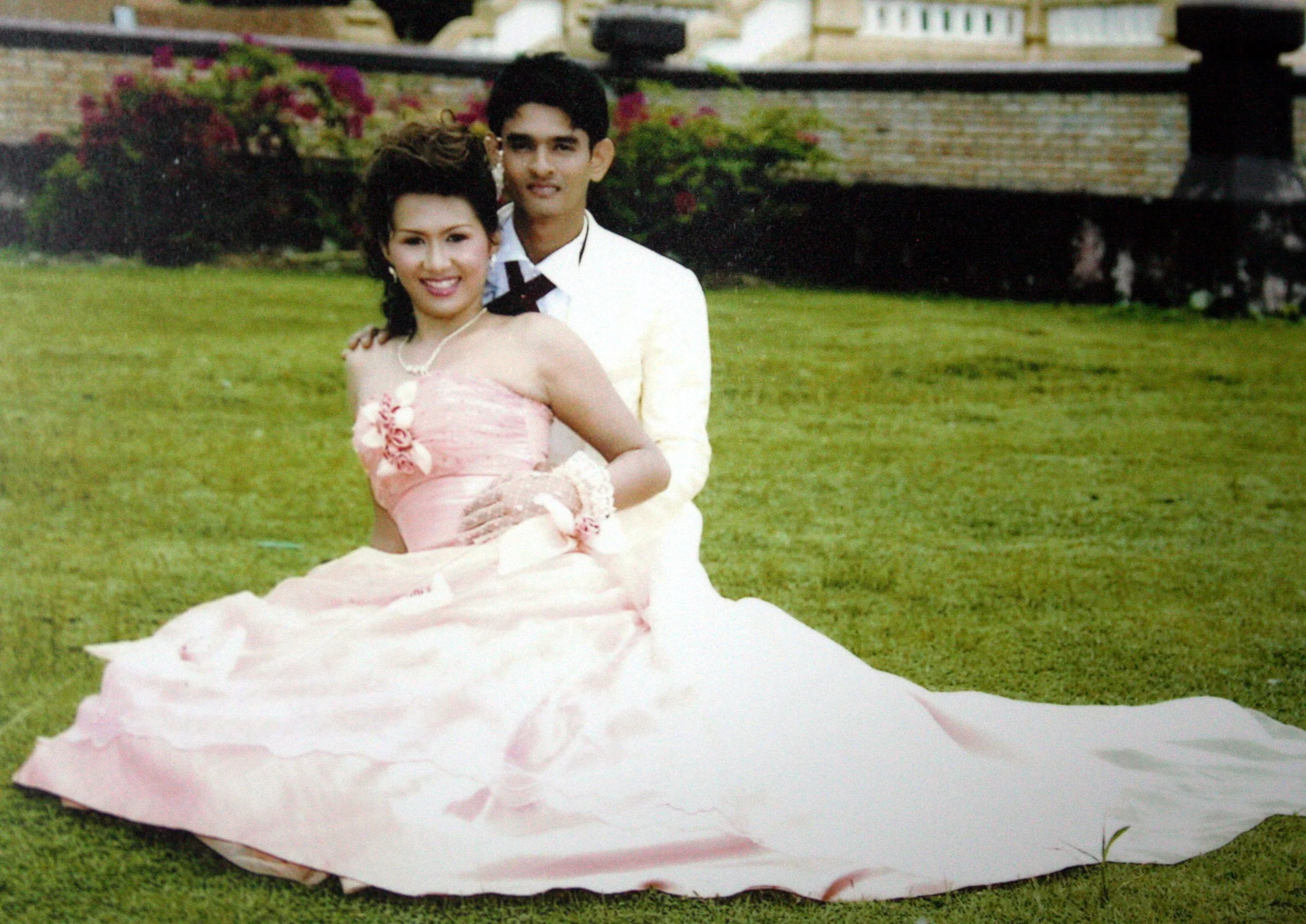 2006 Nakhonsithammarat Kak's Wedding (2).JPG