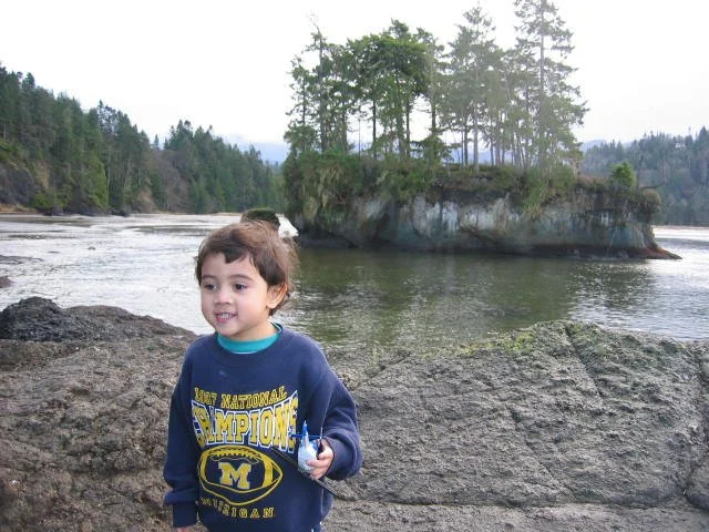 2005-12-26 DAY TRIPPIN IN PORT ANGELES AND AREA (6).JPG