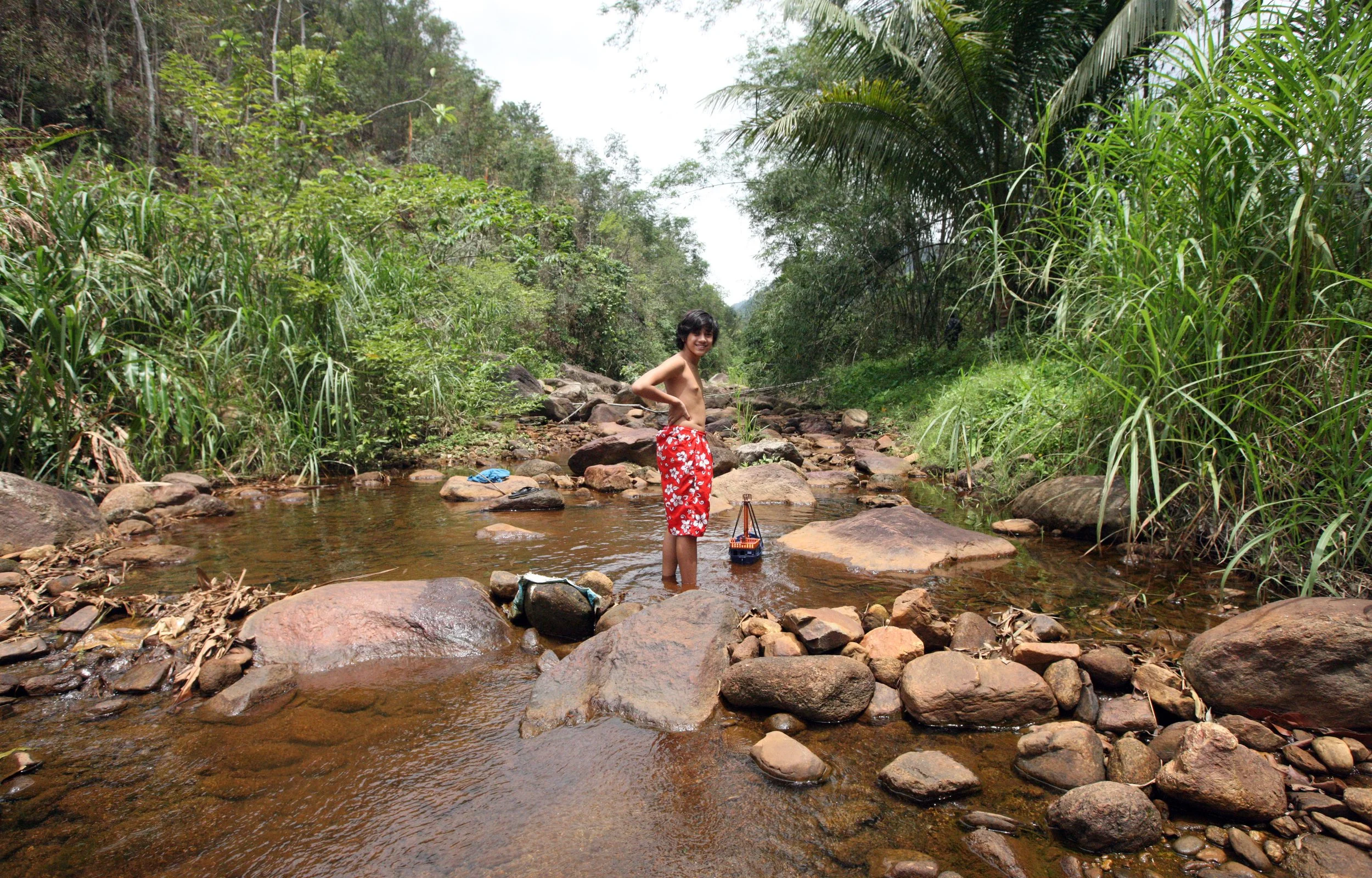 2014 Nakhonsithammarat with Family (25).JPG