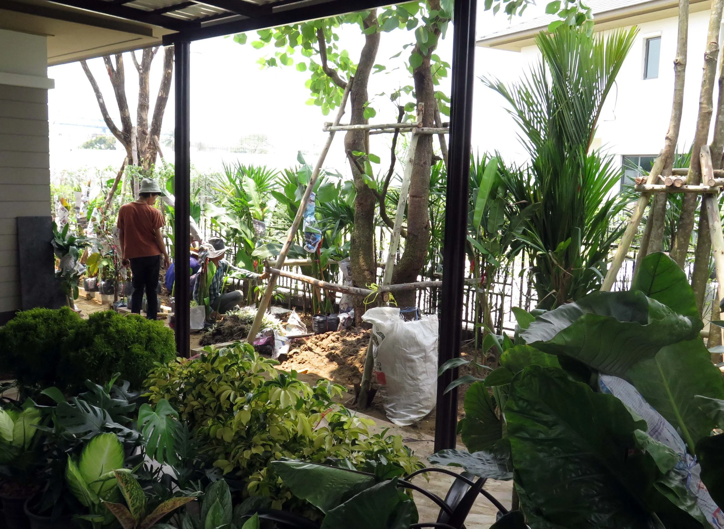 2013 Nonthaburi Setthasiri House and Nonthaburi Neighborhood (86).JPG