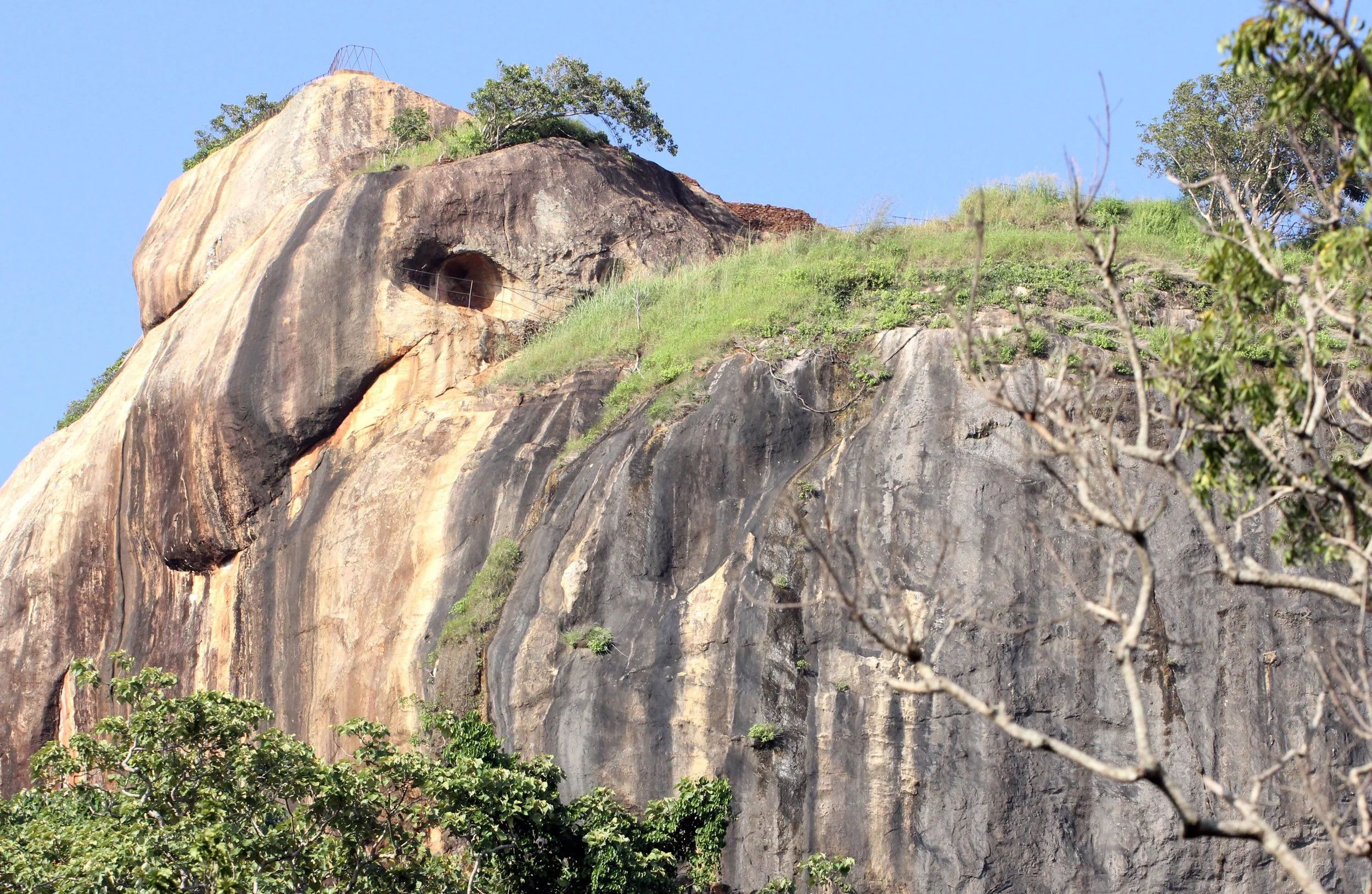 SIRIGIYA FOREST AND FORTRESS AREA SRI LANKA - PHOTO BY SOM SMITH (54).JPG