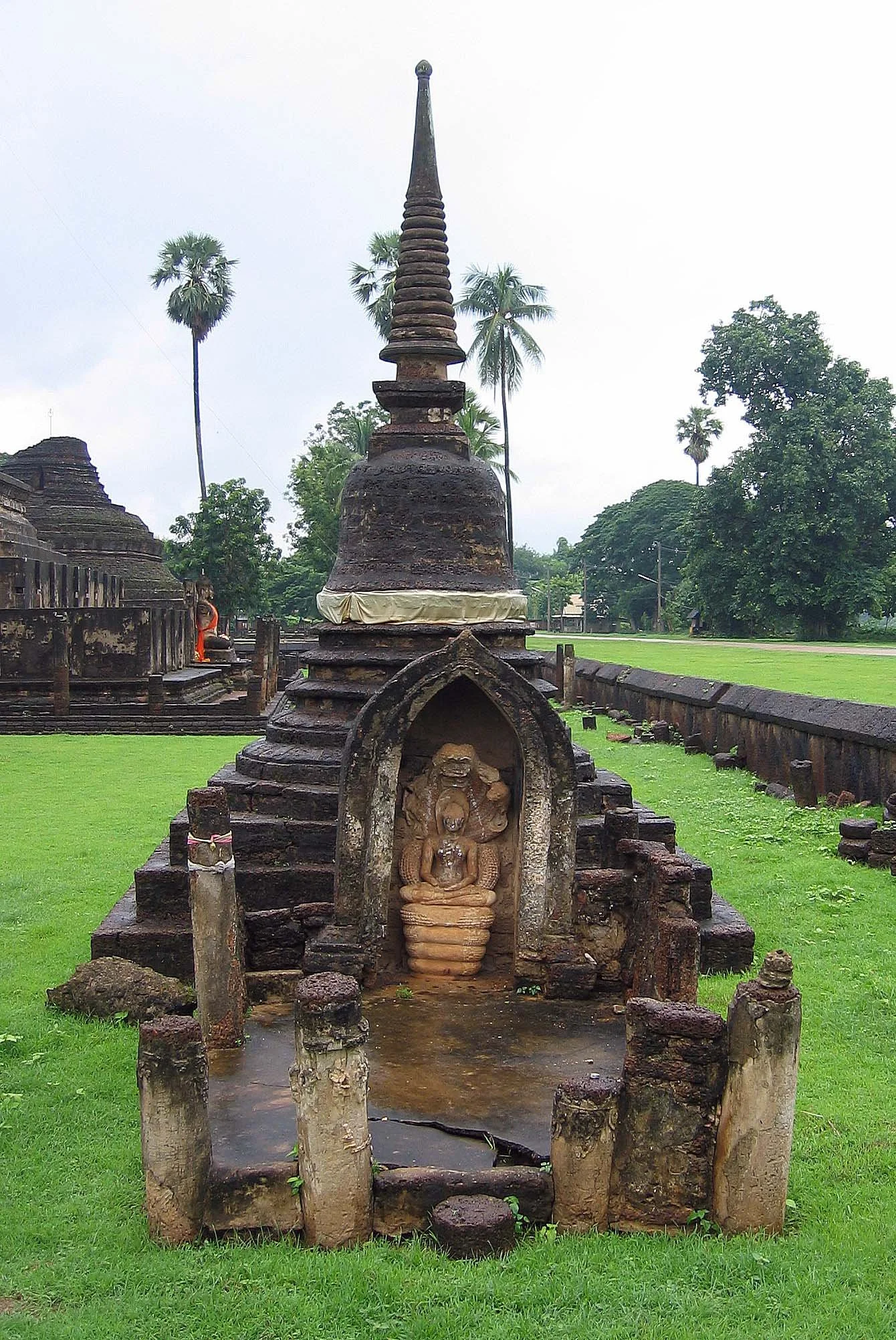 SRI SATCHANALAI - 2006 (19).jpg
