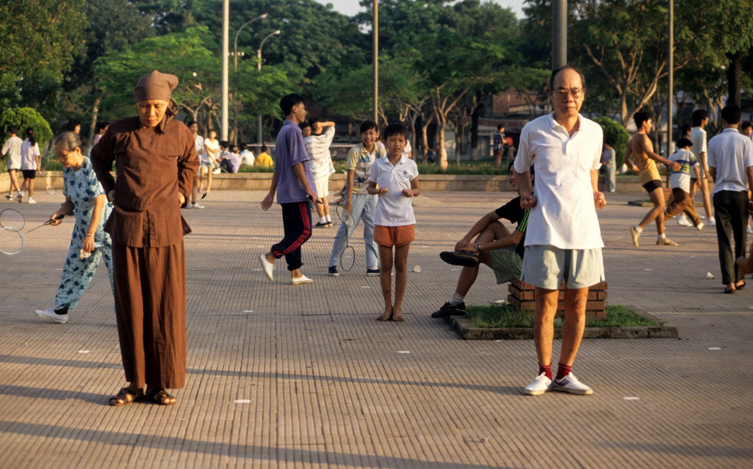 SAIGON - CITY SCENES IN 1994 (19).jpg