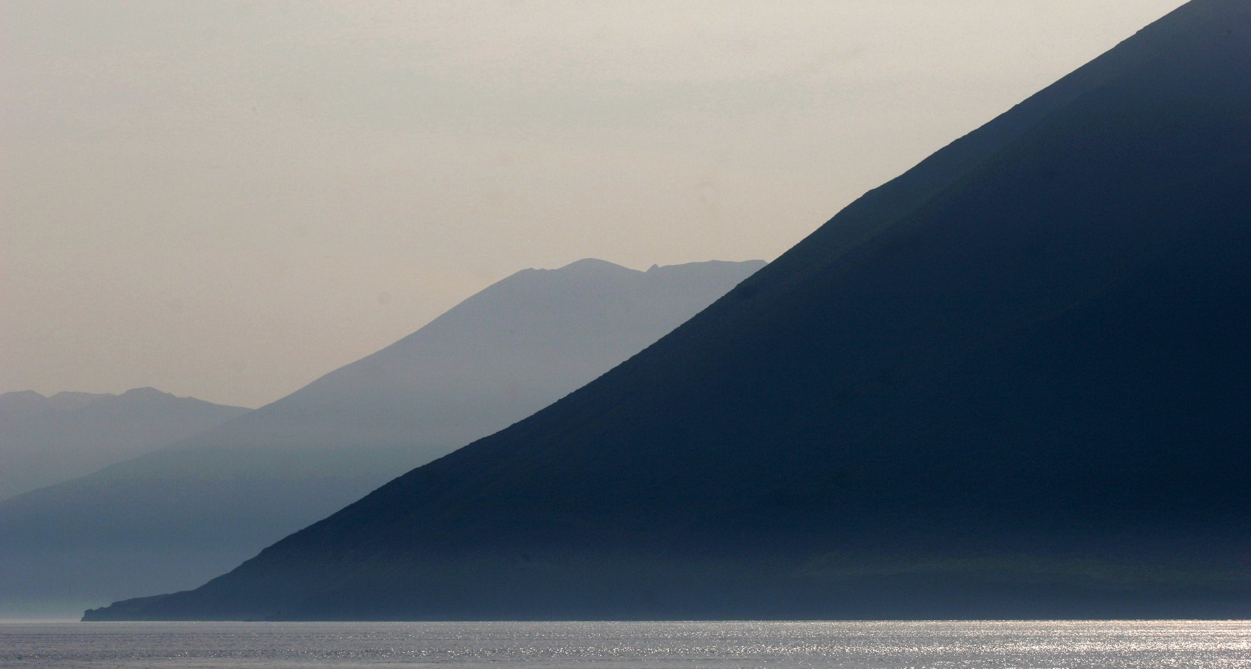 KURIL ISLANDS - VIEW LANDSCAPES AND GEOL - RUSSIA (103).jpg