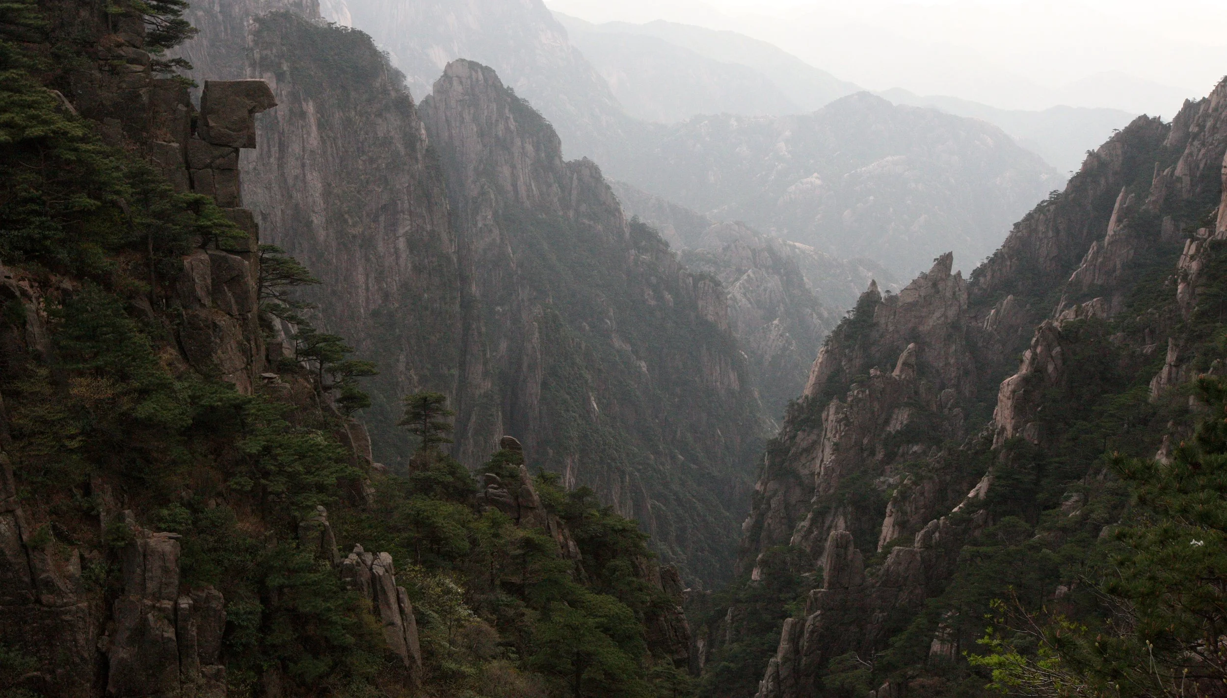 HUANGSHAN NATIONAL PARK ANHUI PROVINCE CHINA (103).JPG