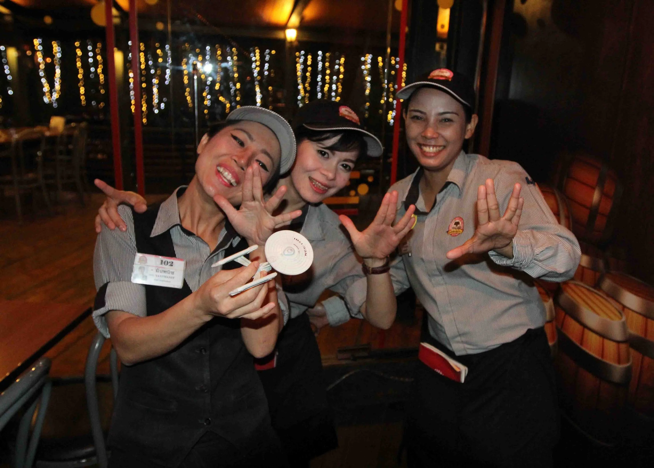 2019 Ann & Noi Visit Bangkok (172).JPG