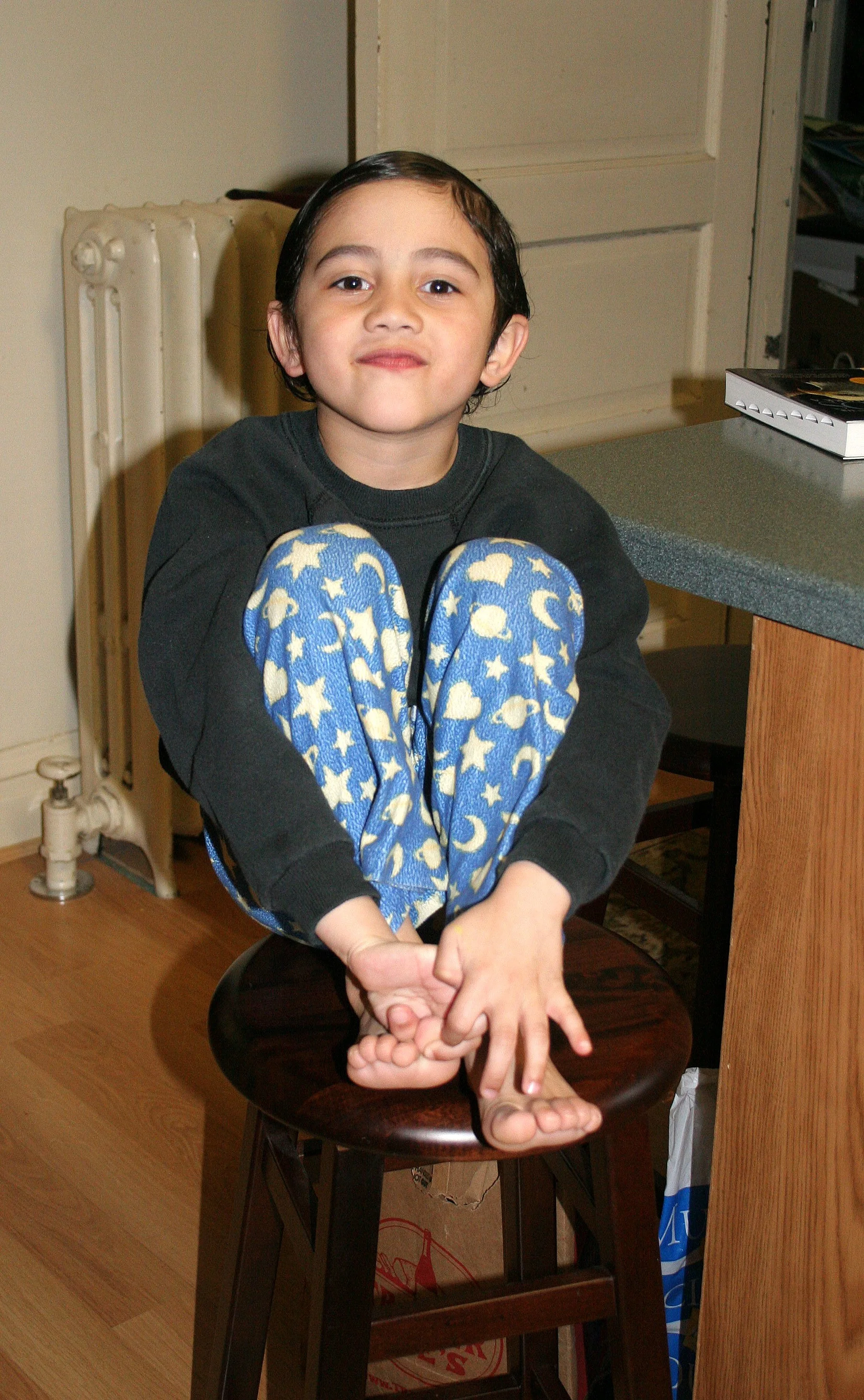 2008-4-2 CHICAGO SPRING TRIP - COKIE POSING (12).JPG