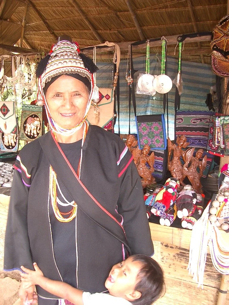 HILLTRIBE - AKHA LADIES NEAR CHIANG RAI - 2004.JPG