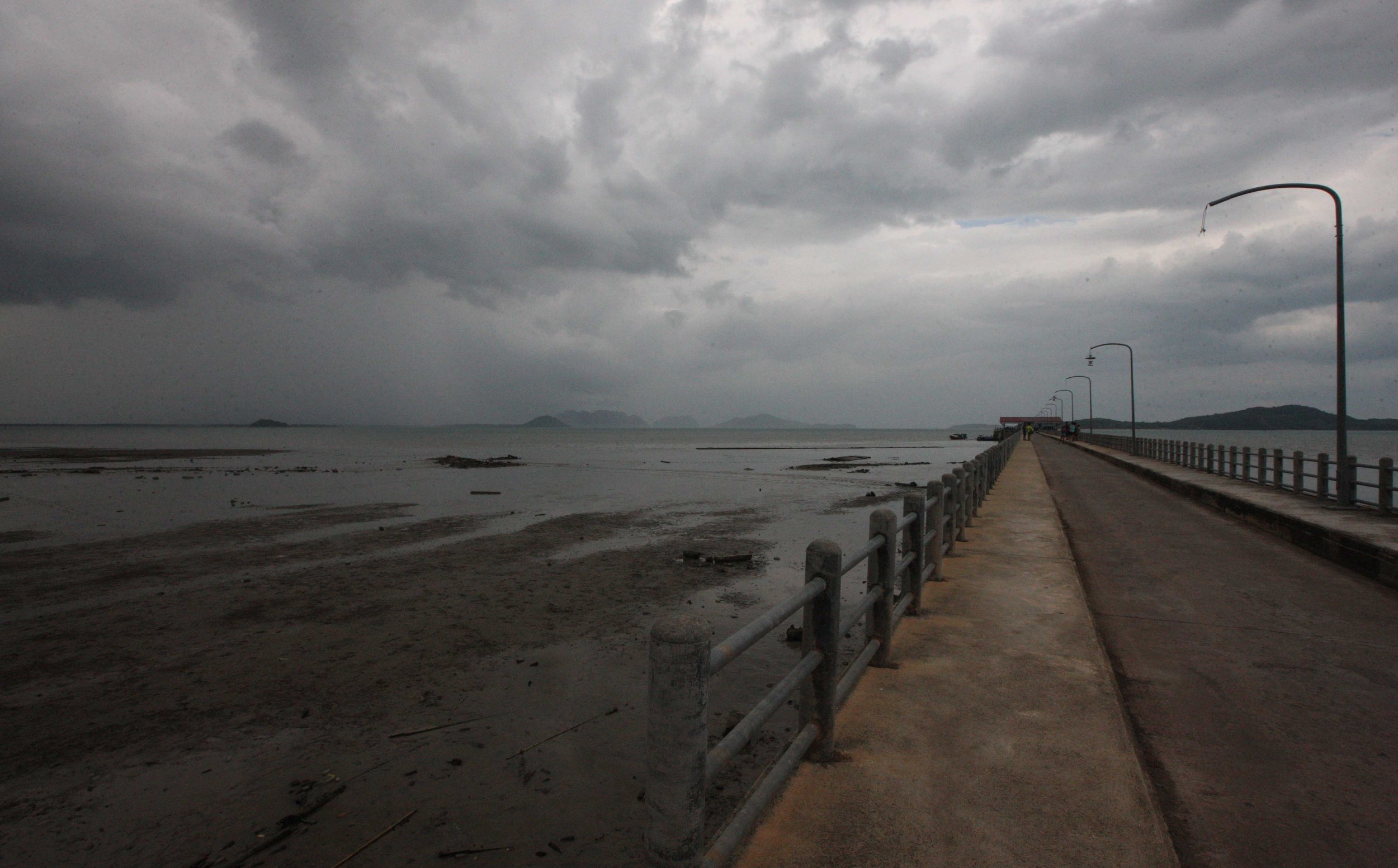 2015 Koh Lanta Songkran with friends from ISB (142).JPG