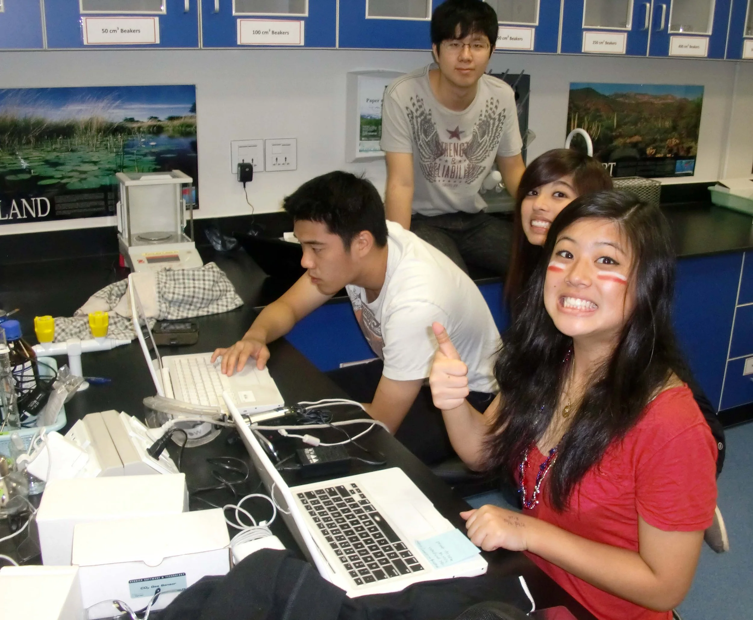 GROUP 4 PROJECTS - SEPTEMBER 2011 (31).JPG