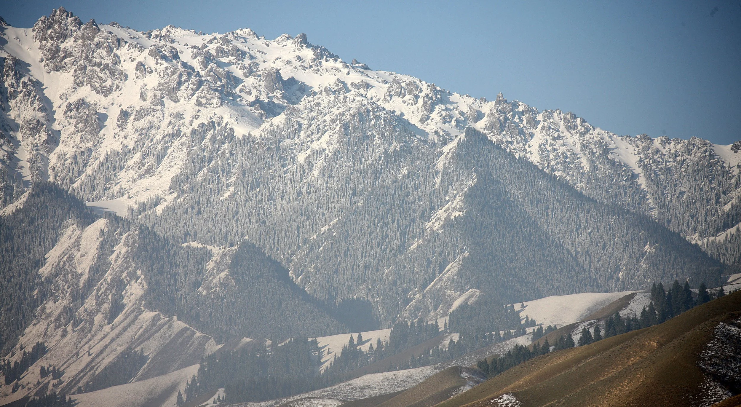 TIANSHAN MOUNTAINS - XINJIANG CHINA - ROUTE 216 (18).JPG