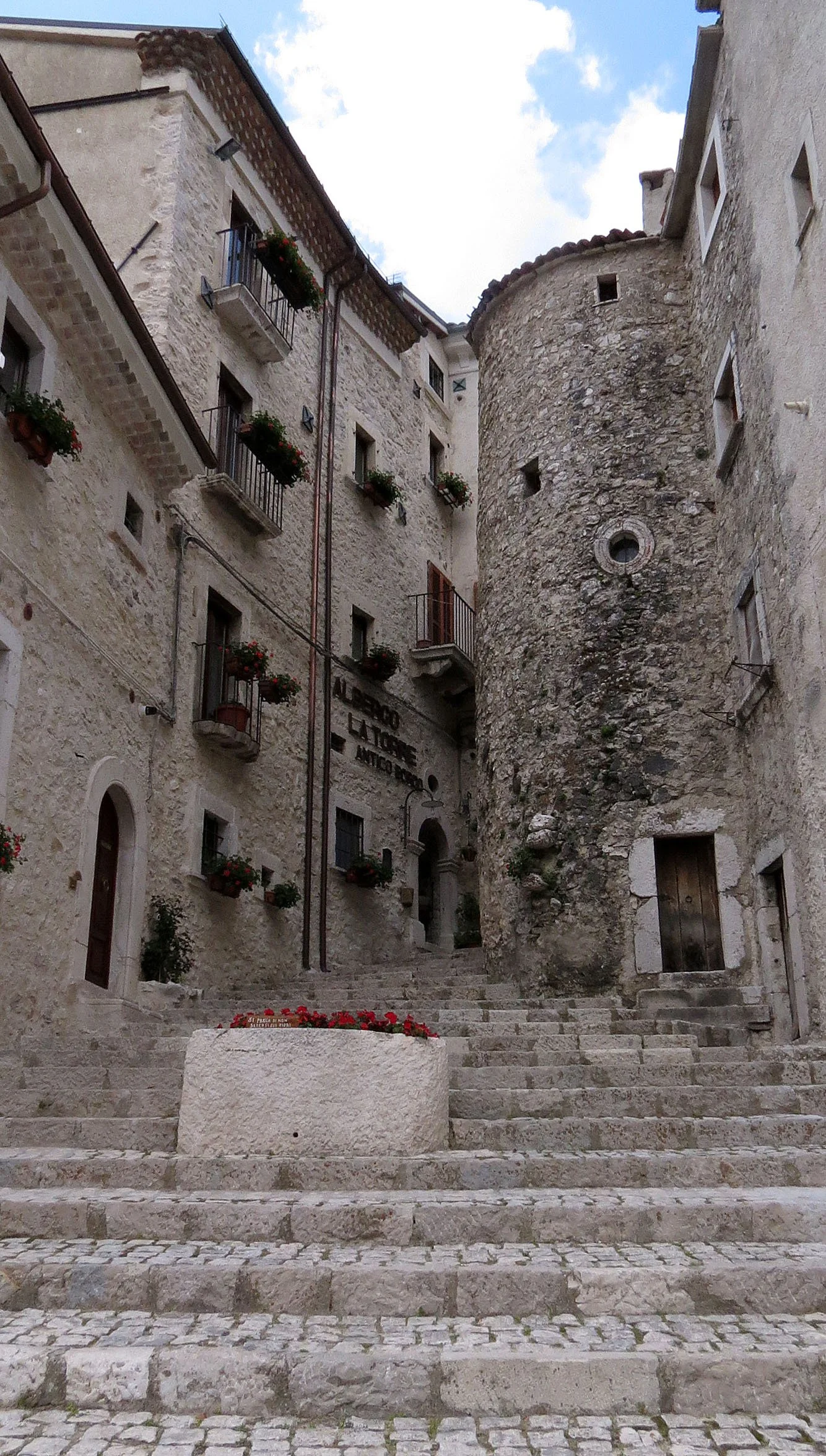 ABRUZZO NATIONAL PARK ITALY (59).JPG
