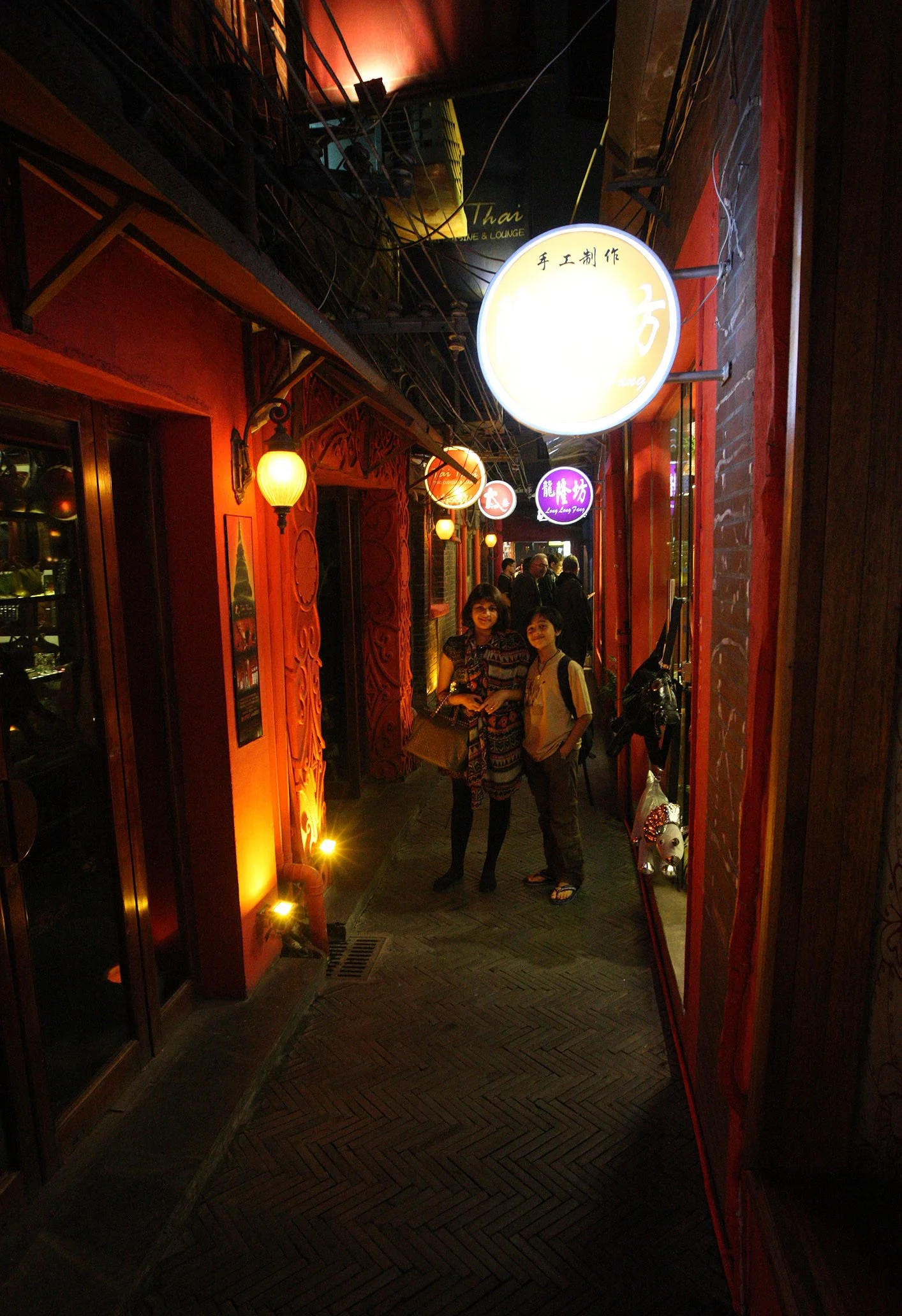 26-10-12 COKE'S 50TH B-DAY AT TAIKANG LU SHANGHAI - CLOUD RESTAURANT (38).JPG