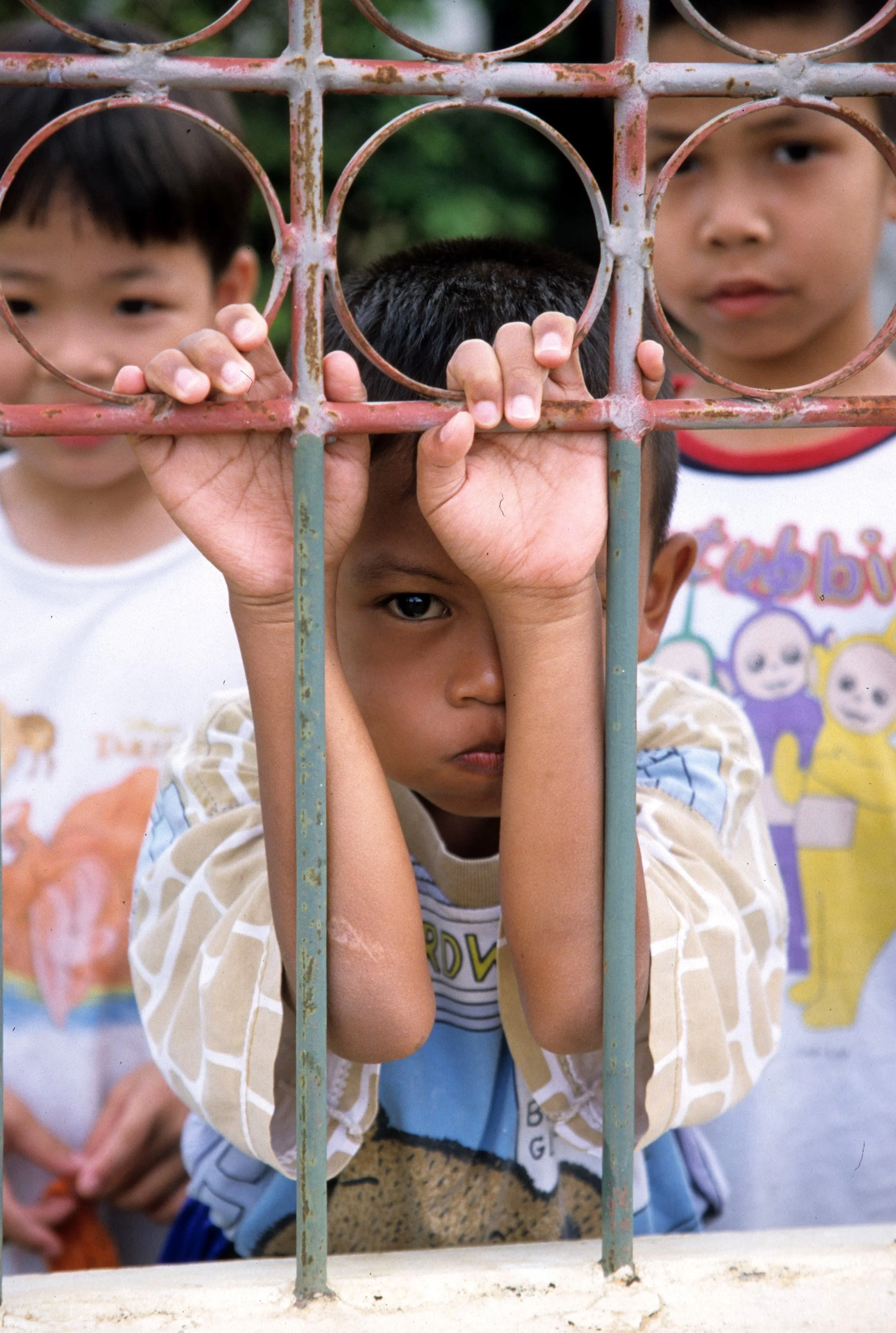 2004 Nakhonsithammarat Markets, Monks and Baby Cokie (34).jpg