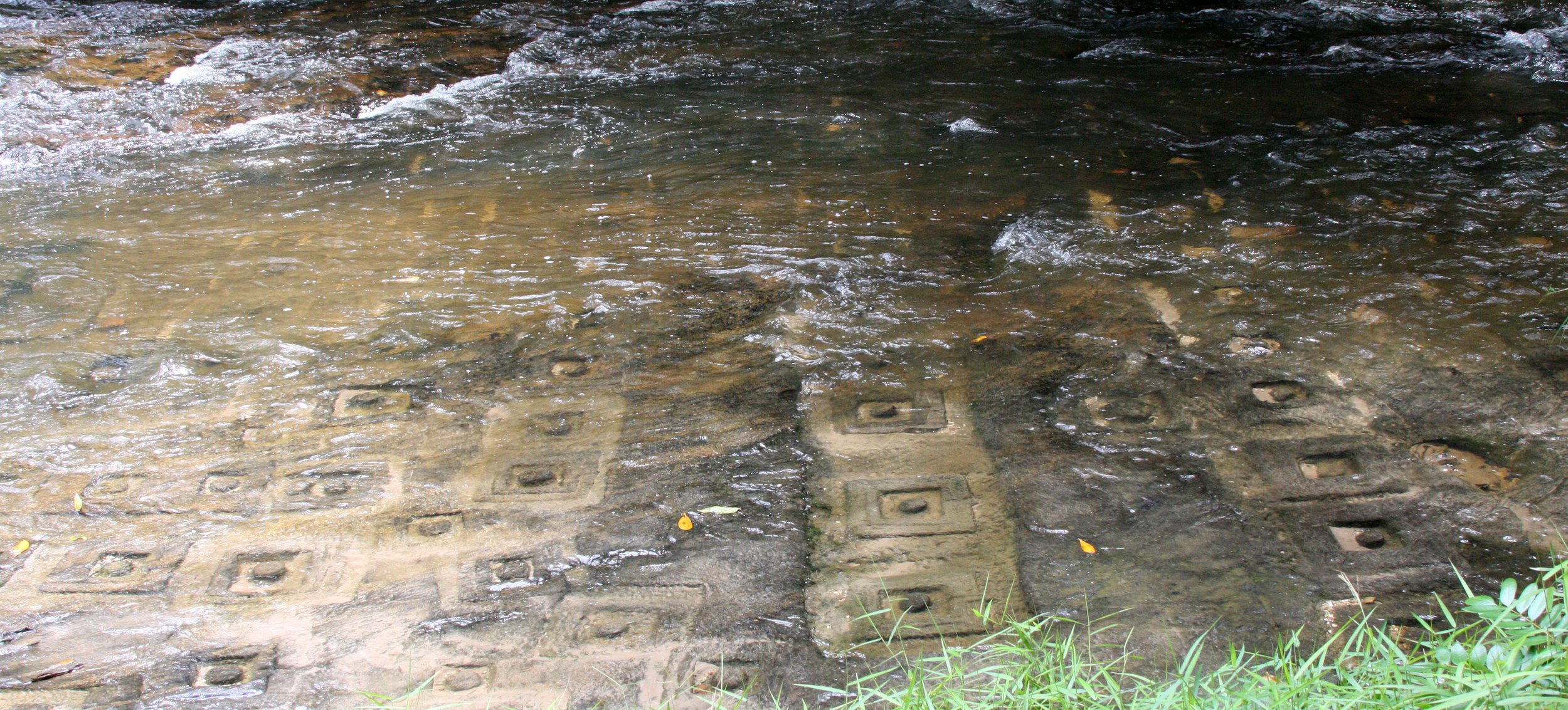 KULEN MOUNTAIN CAMBODIA - 1000 LINGHA RIVER (13).JPG