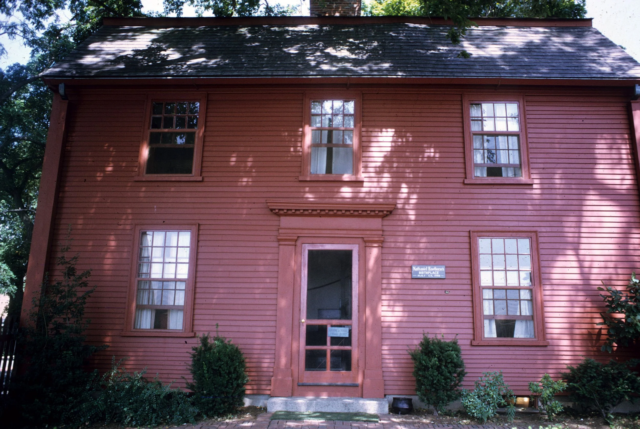 1972 - SUMMER TRIP - MASS - SALEM - NATHANIEL HAWTHORNS HOME.jpg
