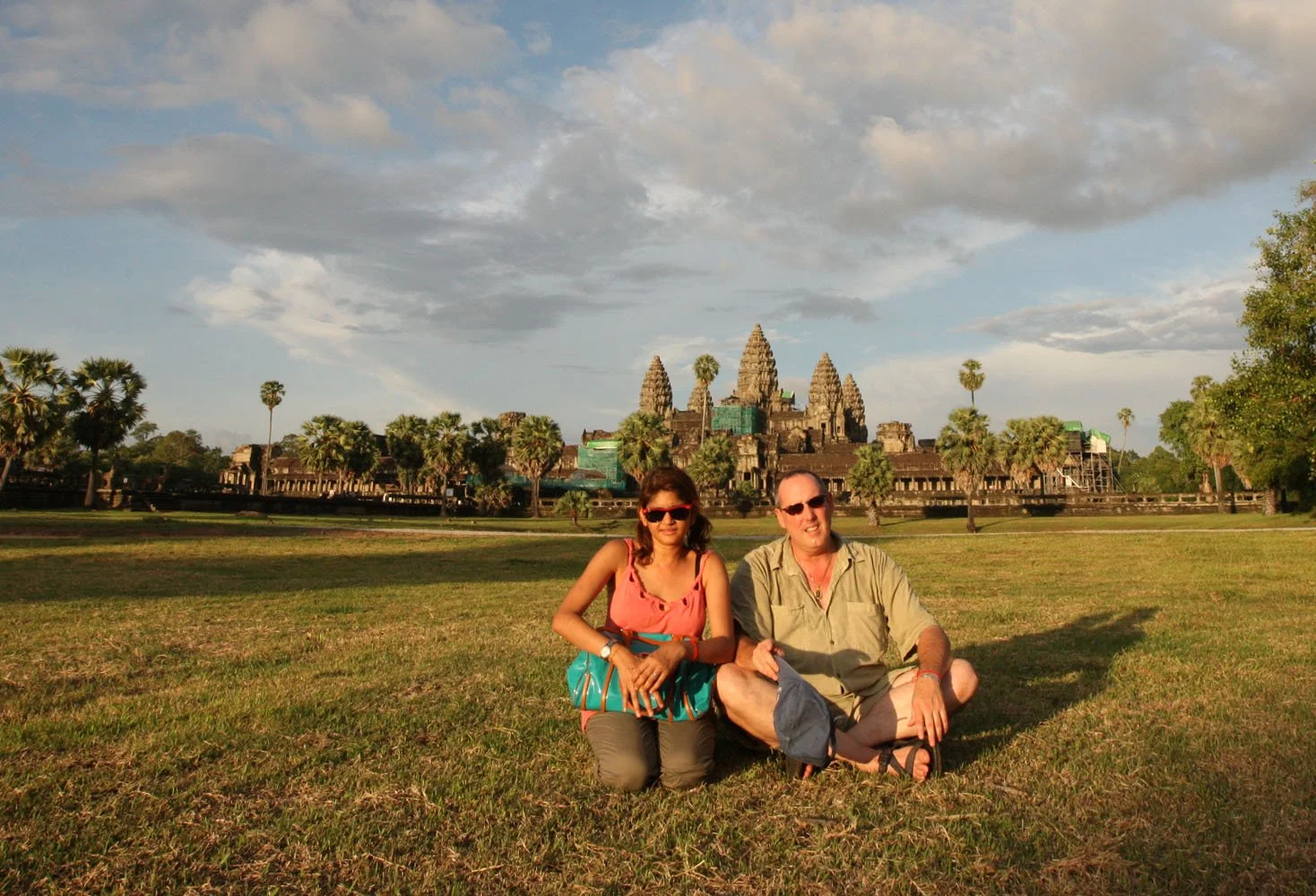 ANGKOR WAT TEMPLE - CAMBODIA - JULY 2010 (28).JPG