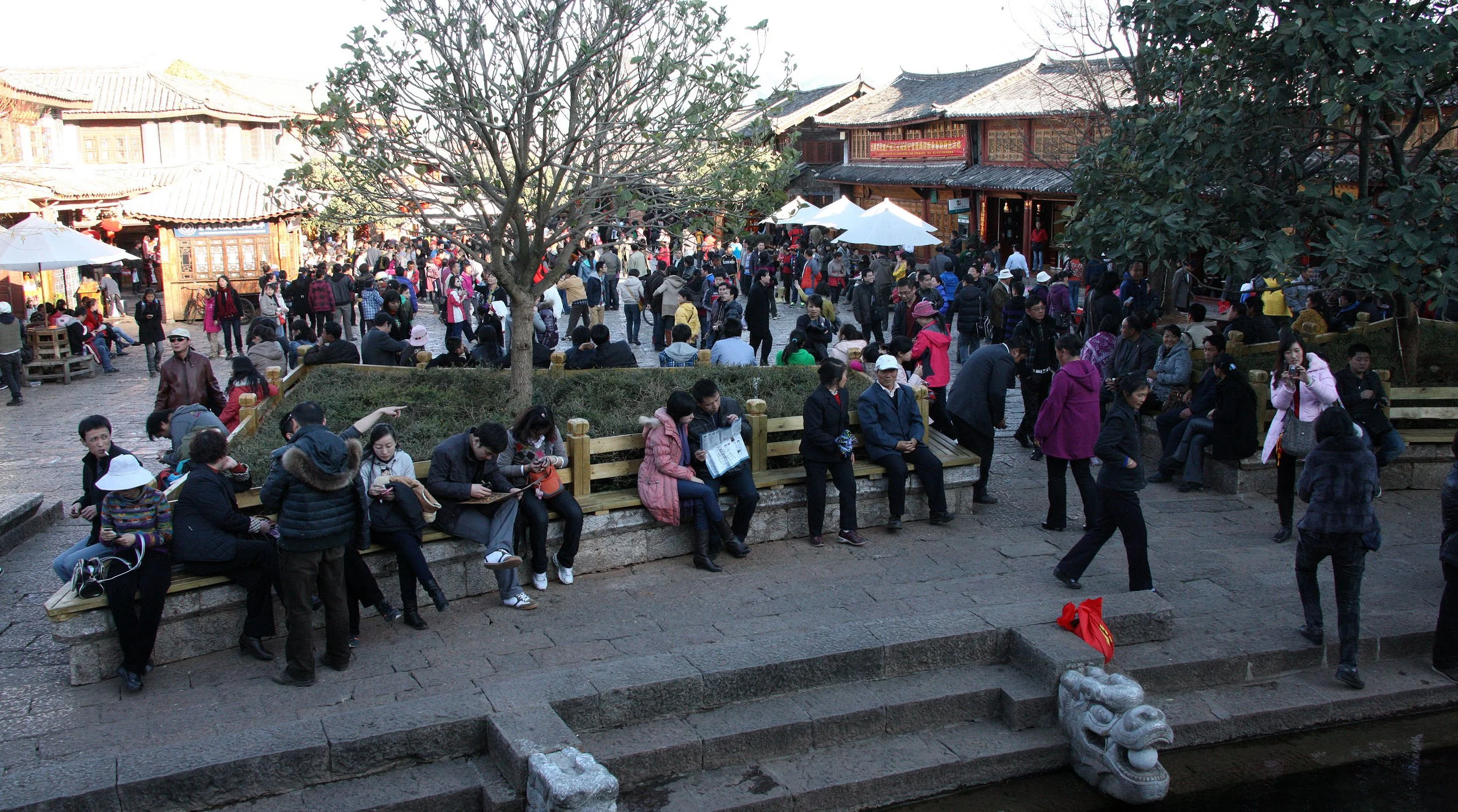 YUNNAN - LIJIANG ANCIENT TOWN - CHINA (91).JPG