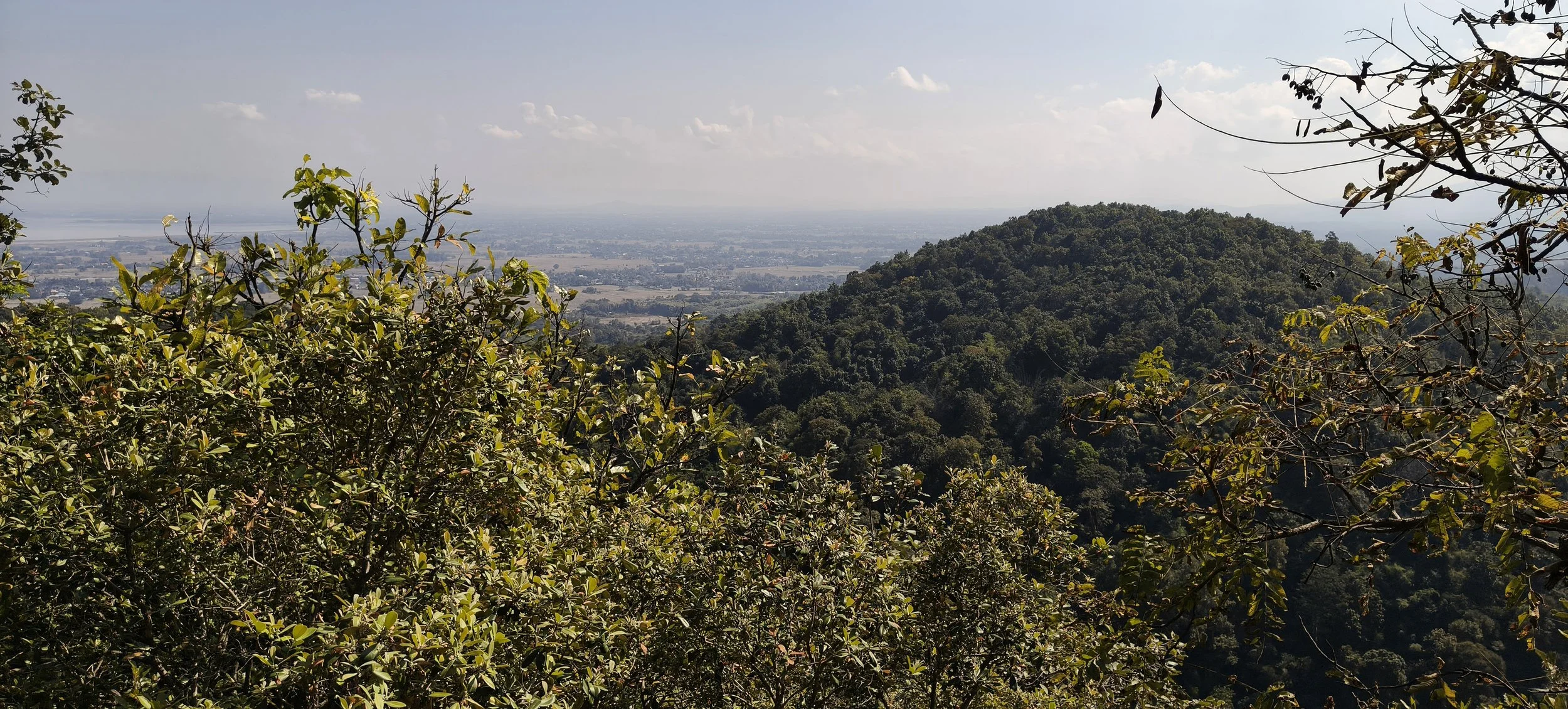 Doi Butsarakham Phayao Province (1).jpg