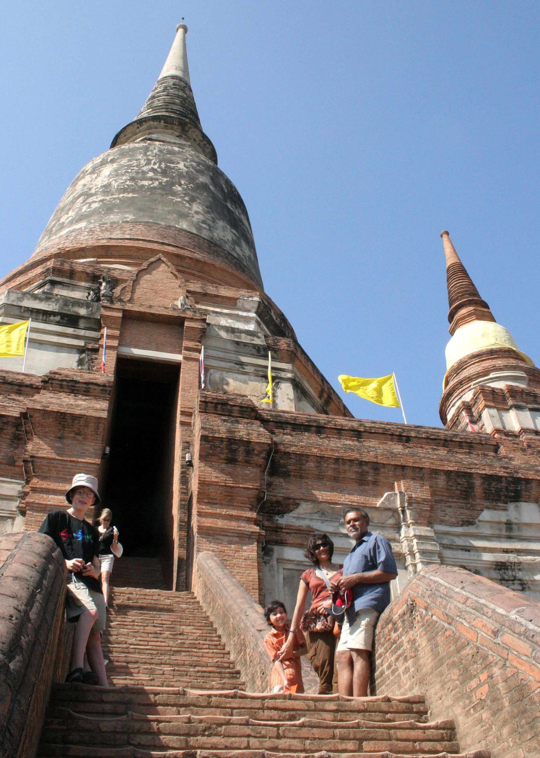 AYUDTHAYA - CHRISTMAS TRIP 2008 (3).JPG