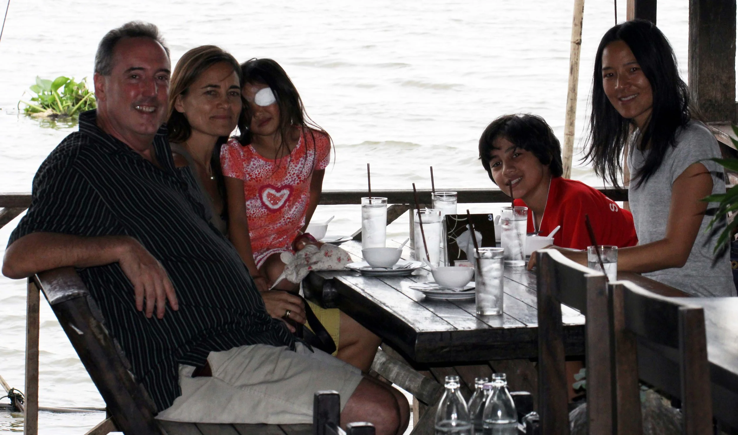 2013 River Treehouse with Friends in Nonthaburi (13).JPG