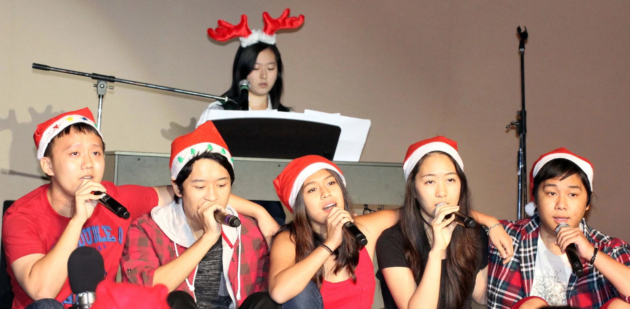 2013 Christmas Time at ISB (30).JPG